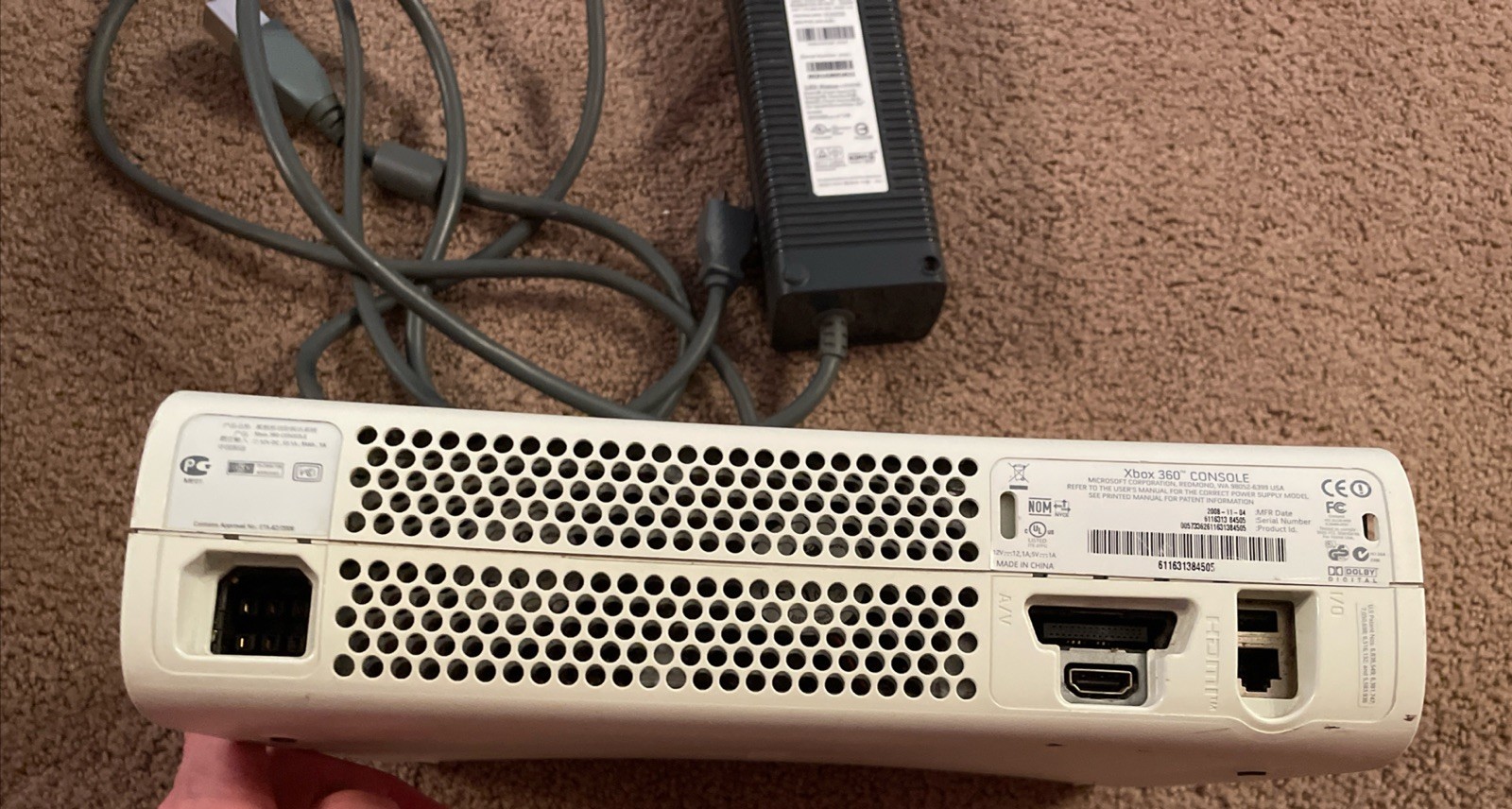 Microsoft Xbox 360 White Console W/ AC Adapter And Power Cord – Powers On