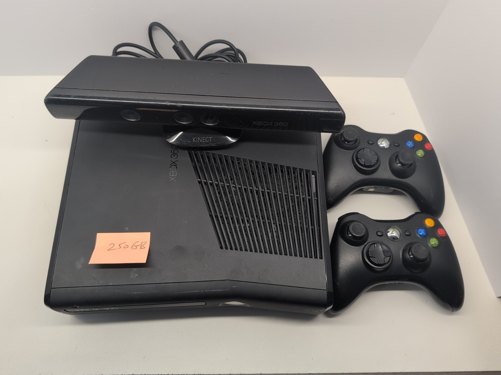 Microsoft Xbox 360 Slim & Kinect 250GB Home Console W/2 Controller Black Tested6