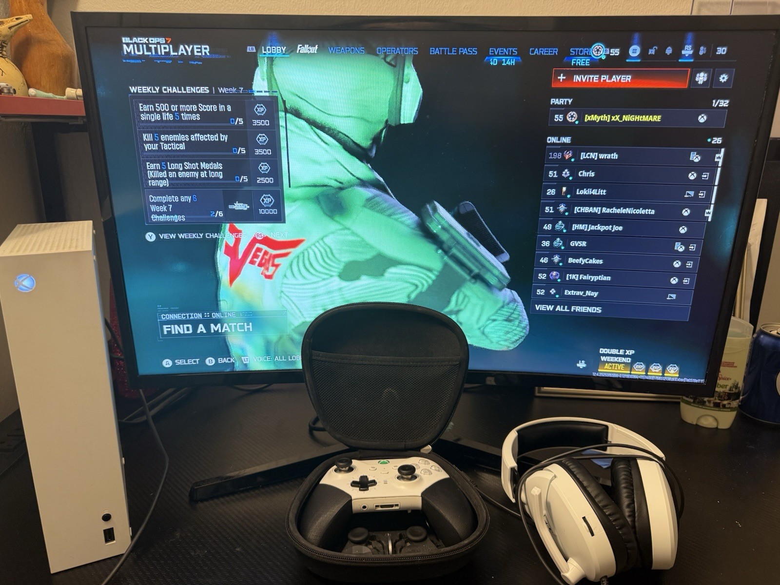 Used Xbox Series S + Samsung Curved Monitor – Great Condition