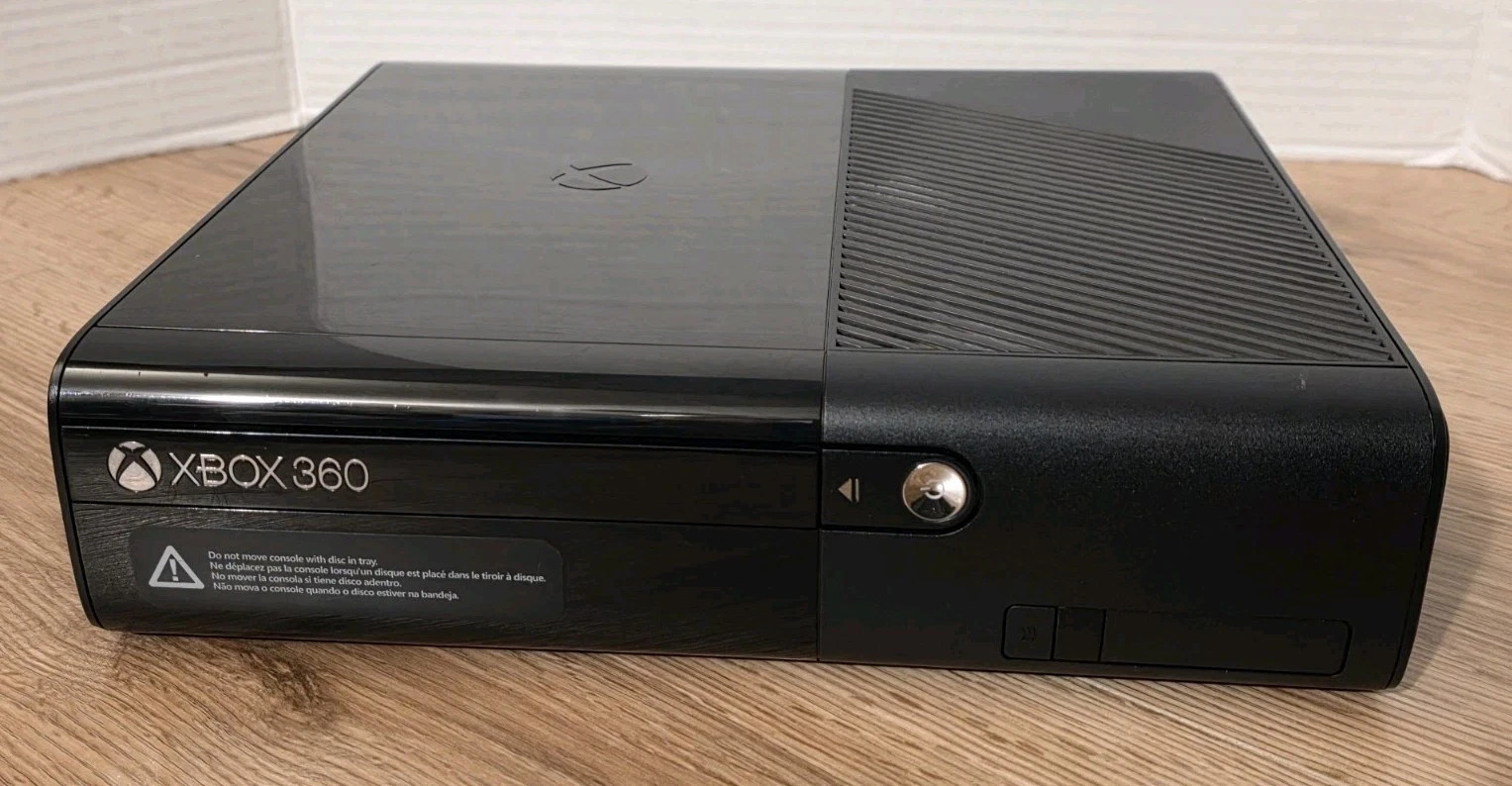 Xbox 360 E 1538 Console 500GB HDD Bundle, OEM Controller, Power, HDMI, TESTED!