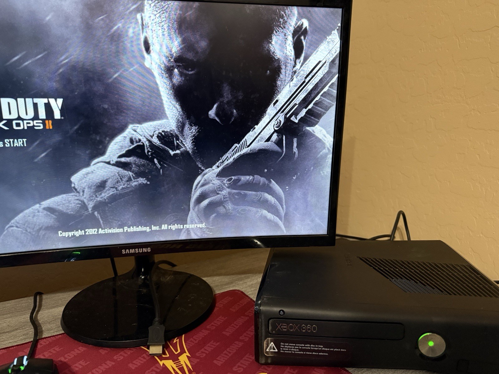 Microsoft Xbox 360 S Slim 250GB Console System OEM Controller & Cords TESTED