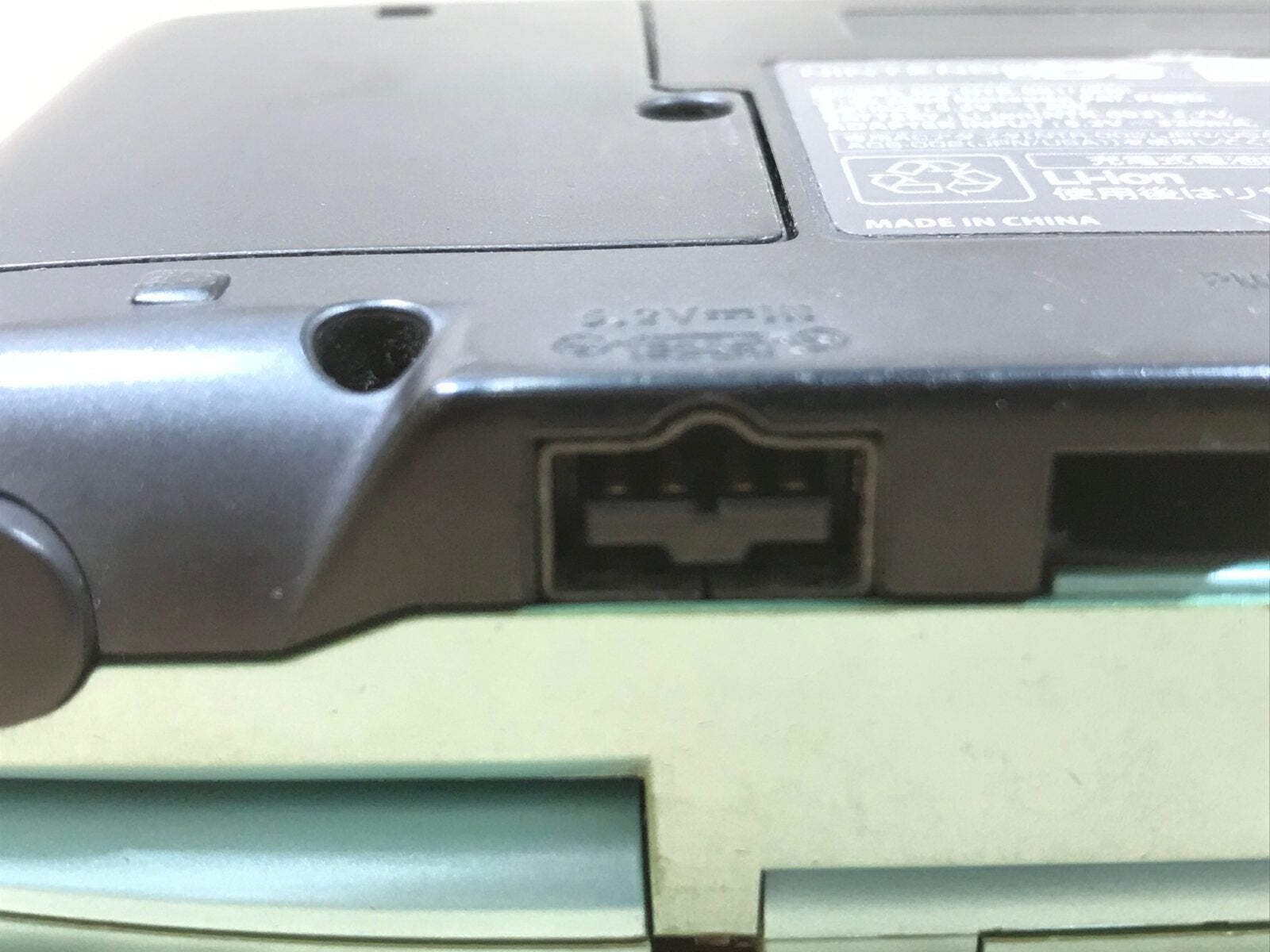 Nintendo DS Turquoise Blue Console Nintendo Japan – With Defects LG8982