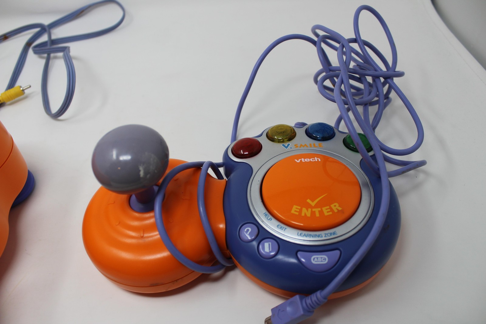 VTech V.Smile TV Learning System Orange Console Joystick RCA NTSC No AC Adapter
