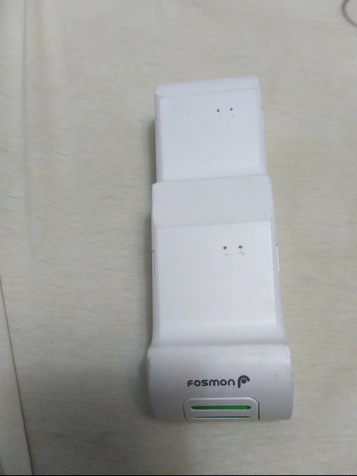 High Speed Dual Conductive Dock Charging Station Fosmon C-10709 for Xbox One