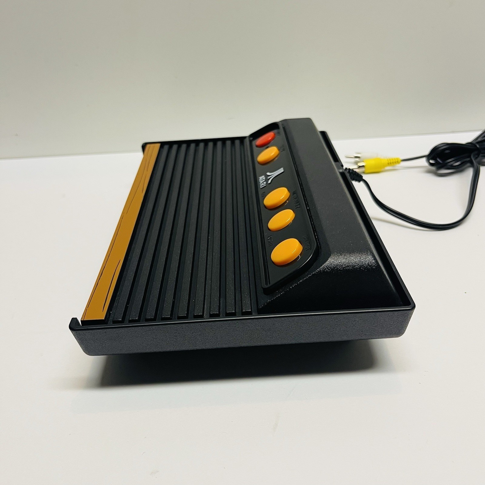 Atari Flashback 5 Classic Console 2 Wireless Joystick Controllers Cords TESTED!