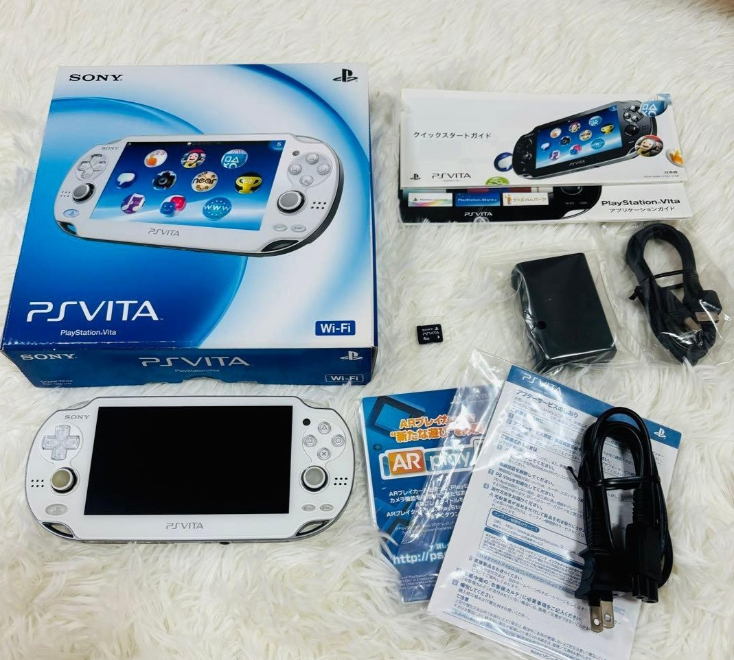 PlayStation PS Vita Console Crystal White PCH-1000 Sony Region Free Used Japan