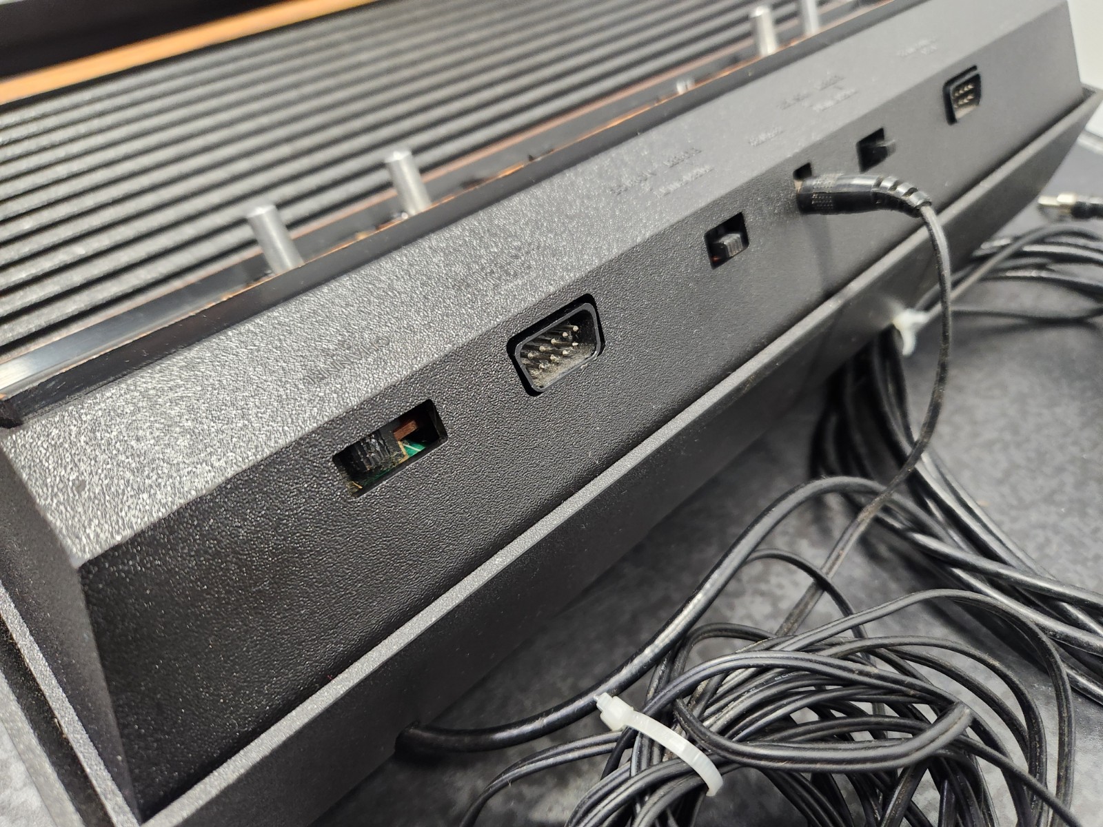 Atari 2600 CX-2600A Wood Grain 4 Switch Console with Cords ~ Good Condition