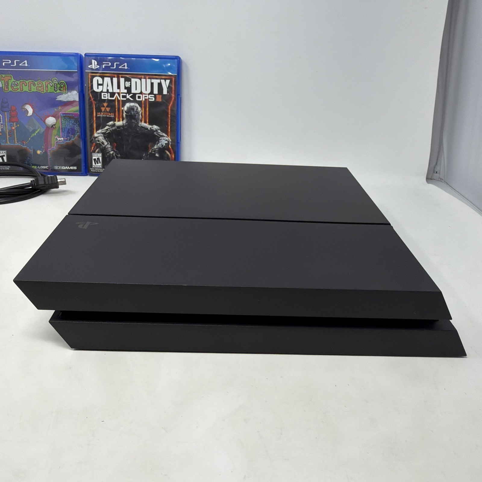 Sony PlayStation 4 500GB CUH-1215A Gaming Console w/ Controller, Cords & 2 Games