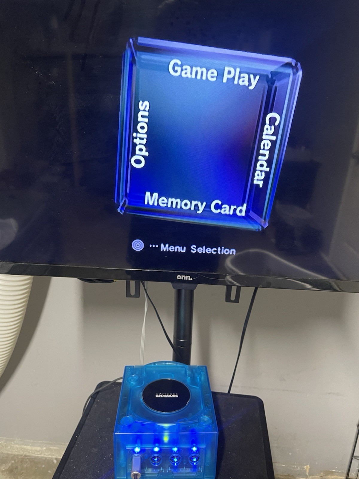 Nintendo GameCube Blue region switch controller port light mod