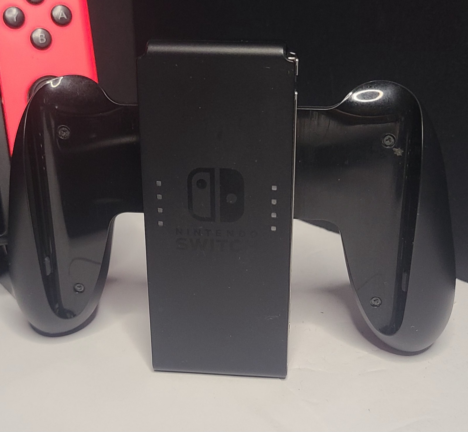 Nintendo Switch Console Bundle/ Controller, 4 Games, Charging Cable, HDMI Cable