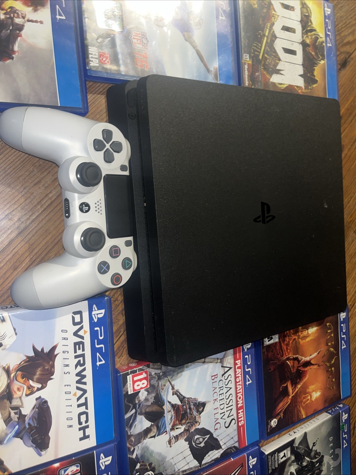 Sony PlayStation 4 PS4 Slim 500gb Bundle – CUH-2015a – 11.50