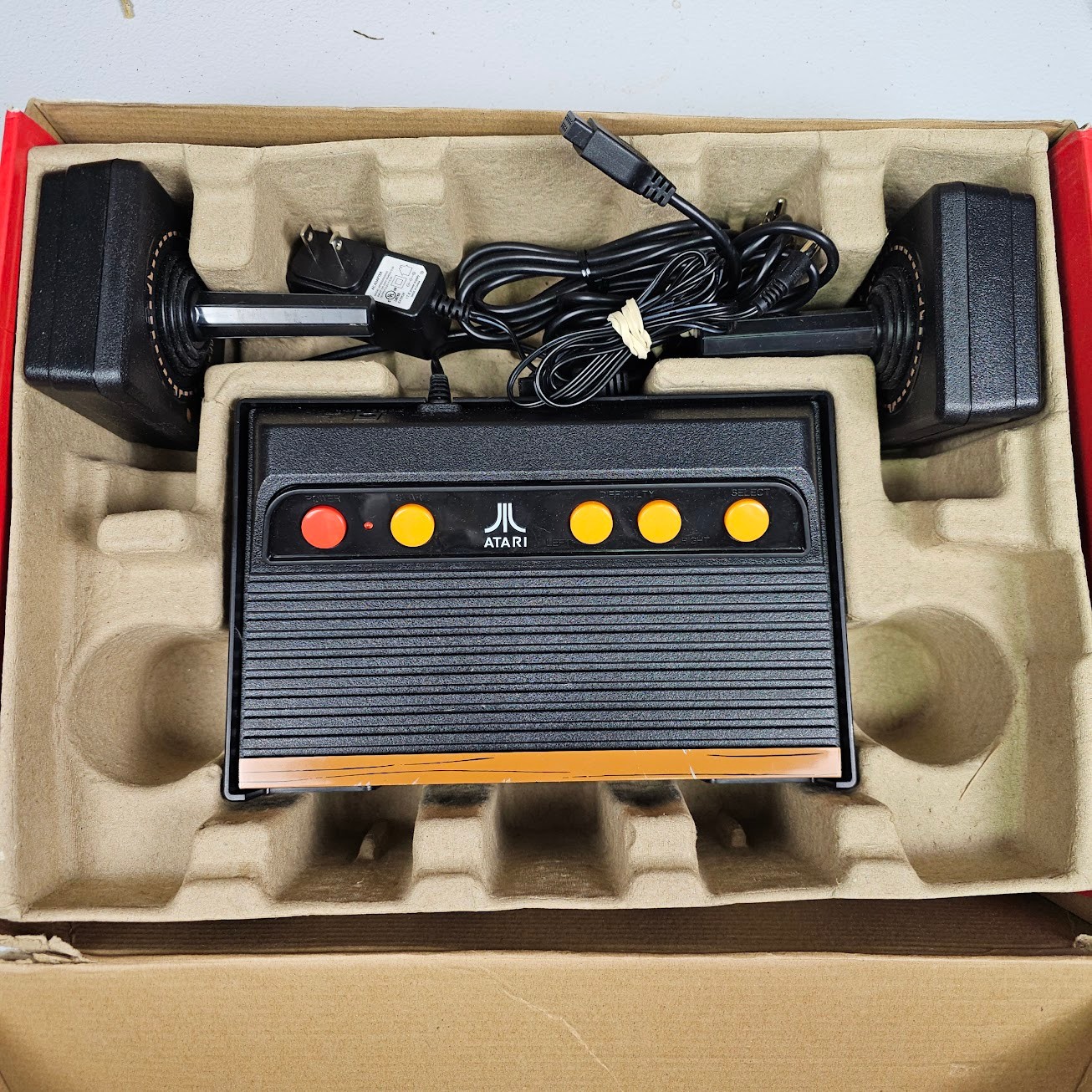 Atari Flashback 8 Deluxe Retro Game Console w/ 105 Built-in Classic Games 40th A