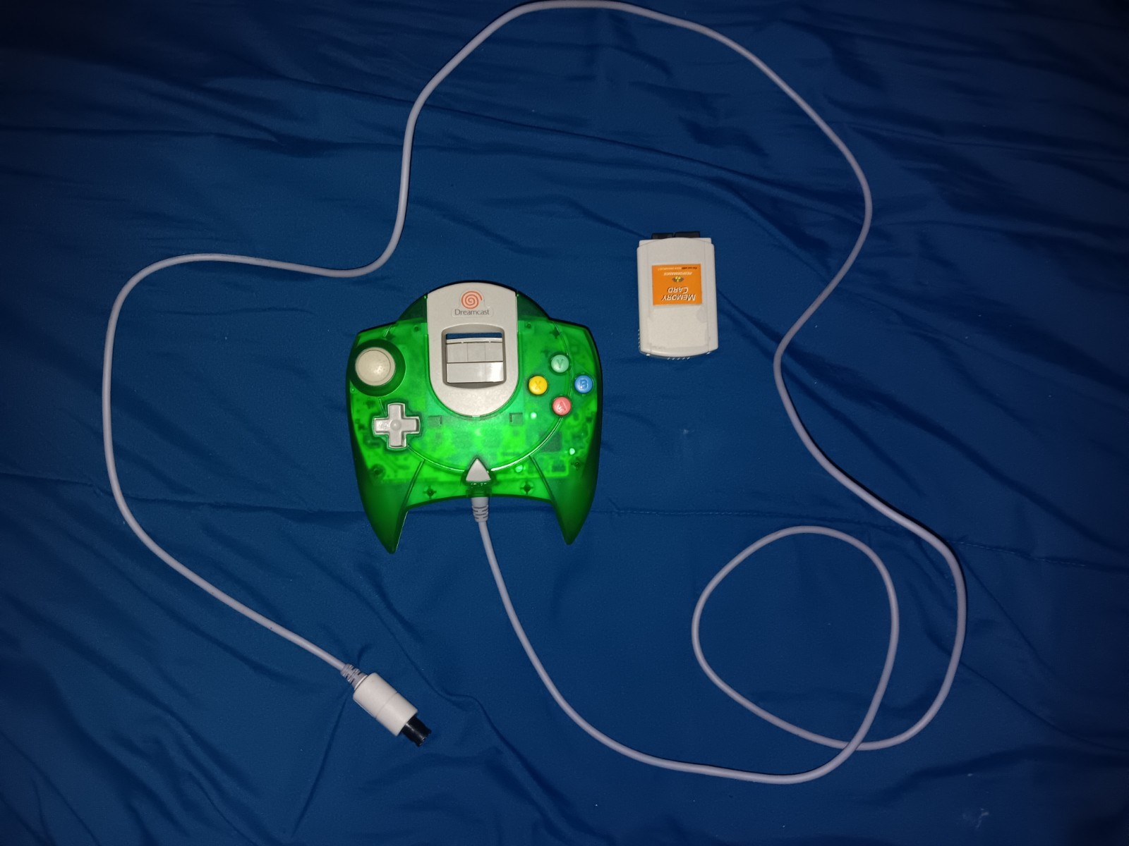 Sega Dreamcast Console Controller Memory Card AC Adapter A/V cables