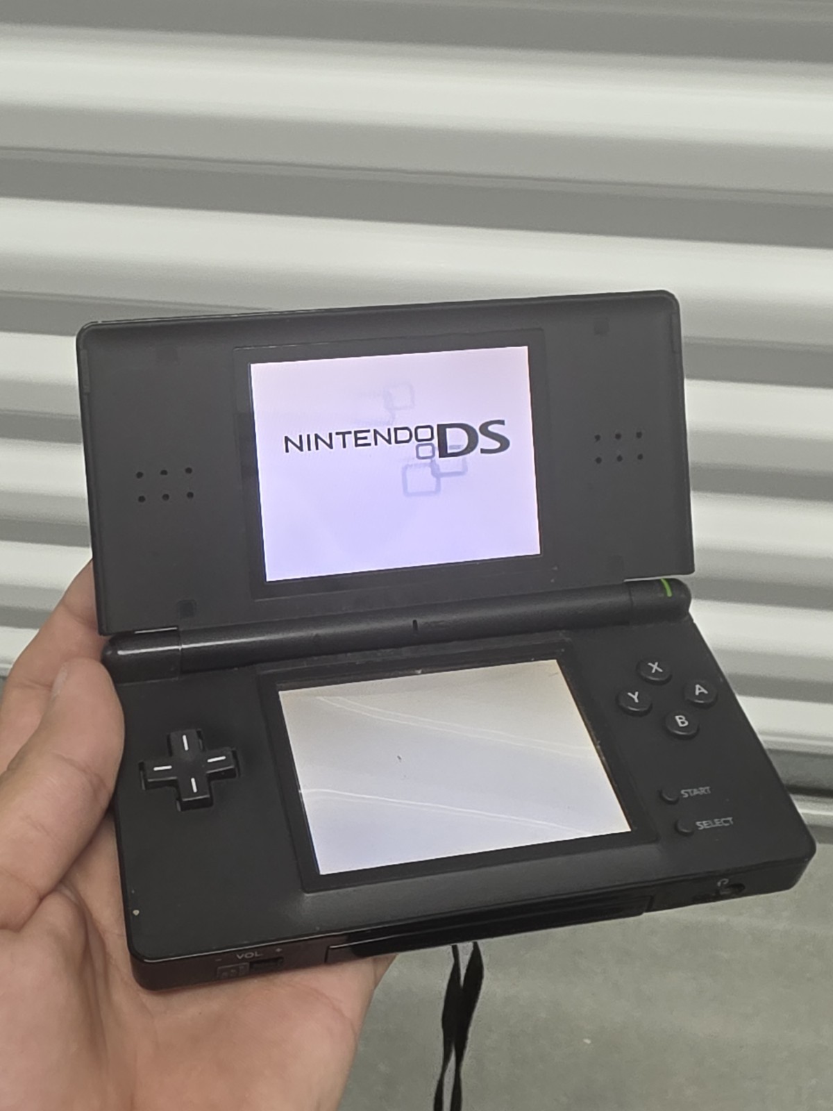 Nintendo DS Lite Black USG-001 Handheld Console With Charger Broken Hinge