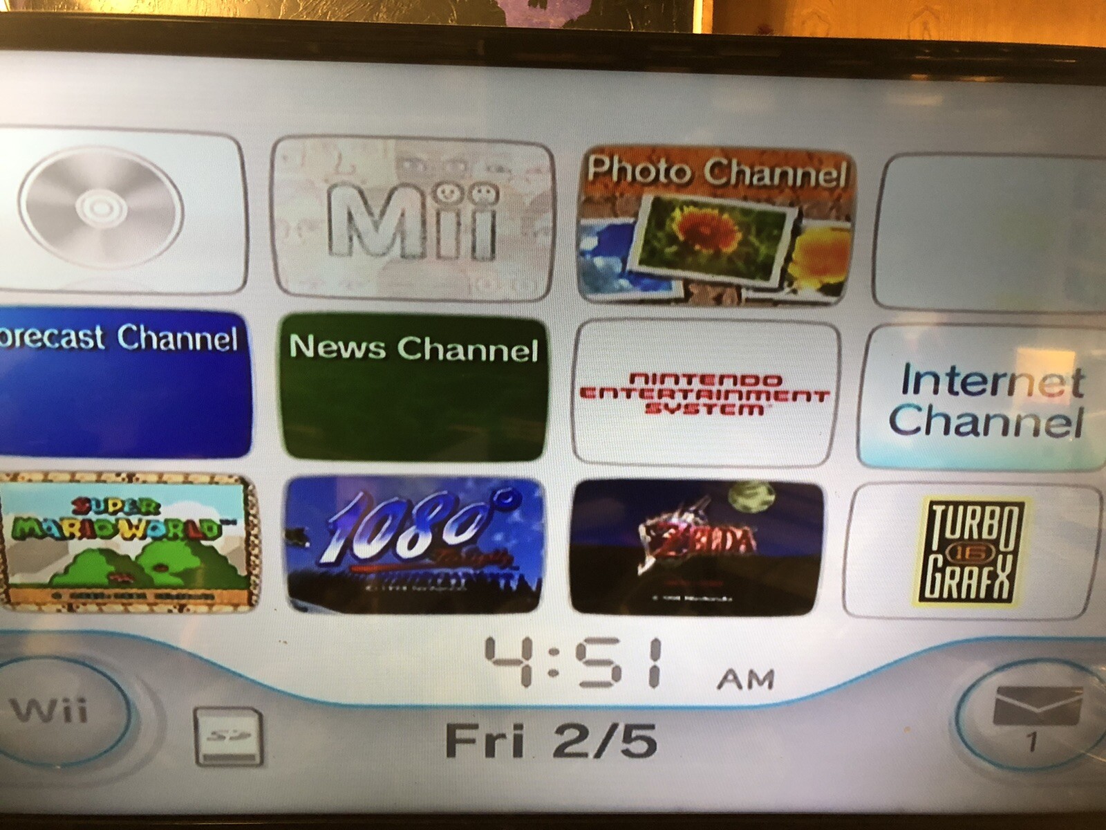 Nintendo Wii White System Console Bundle, Controller 10 Games More