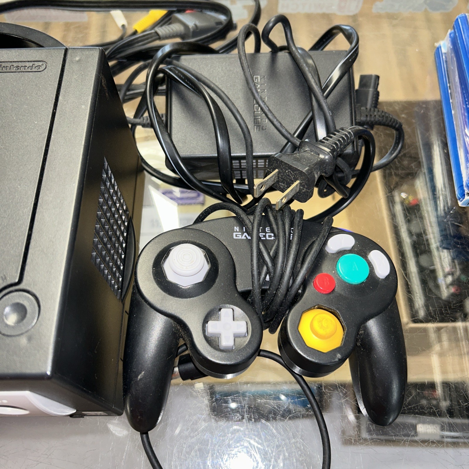 Nintendo GameCube JET BLACK. Cords, Controller And Instruction Booklet. Tested.