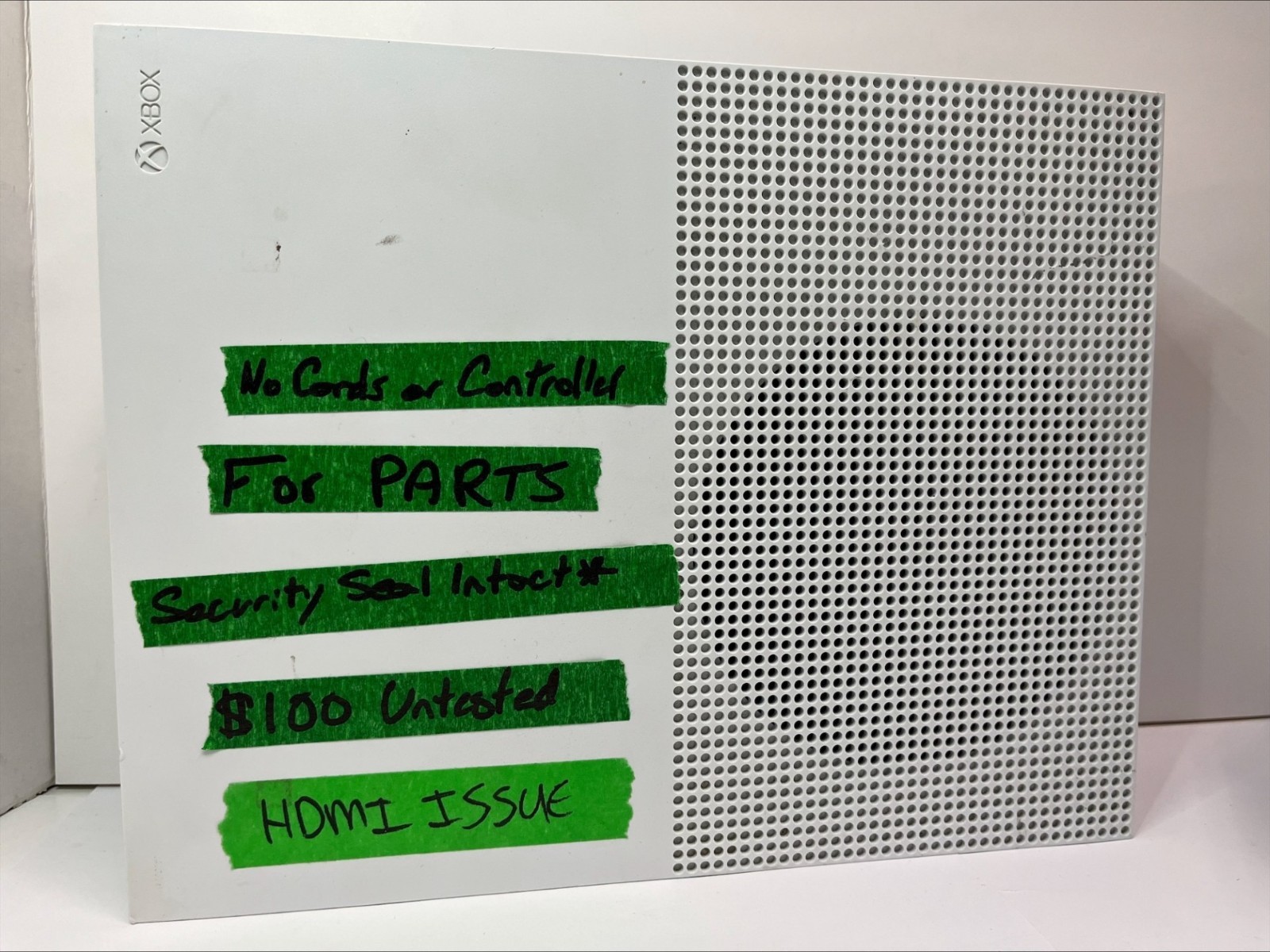 For Parts! Xbox One S – HDMI ISSUE – UNTESTED! (B340)