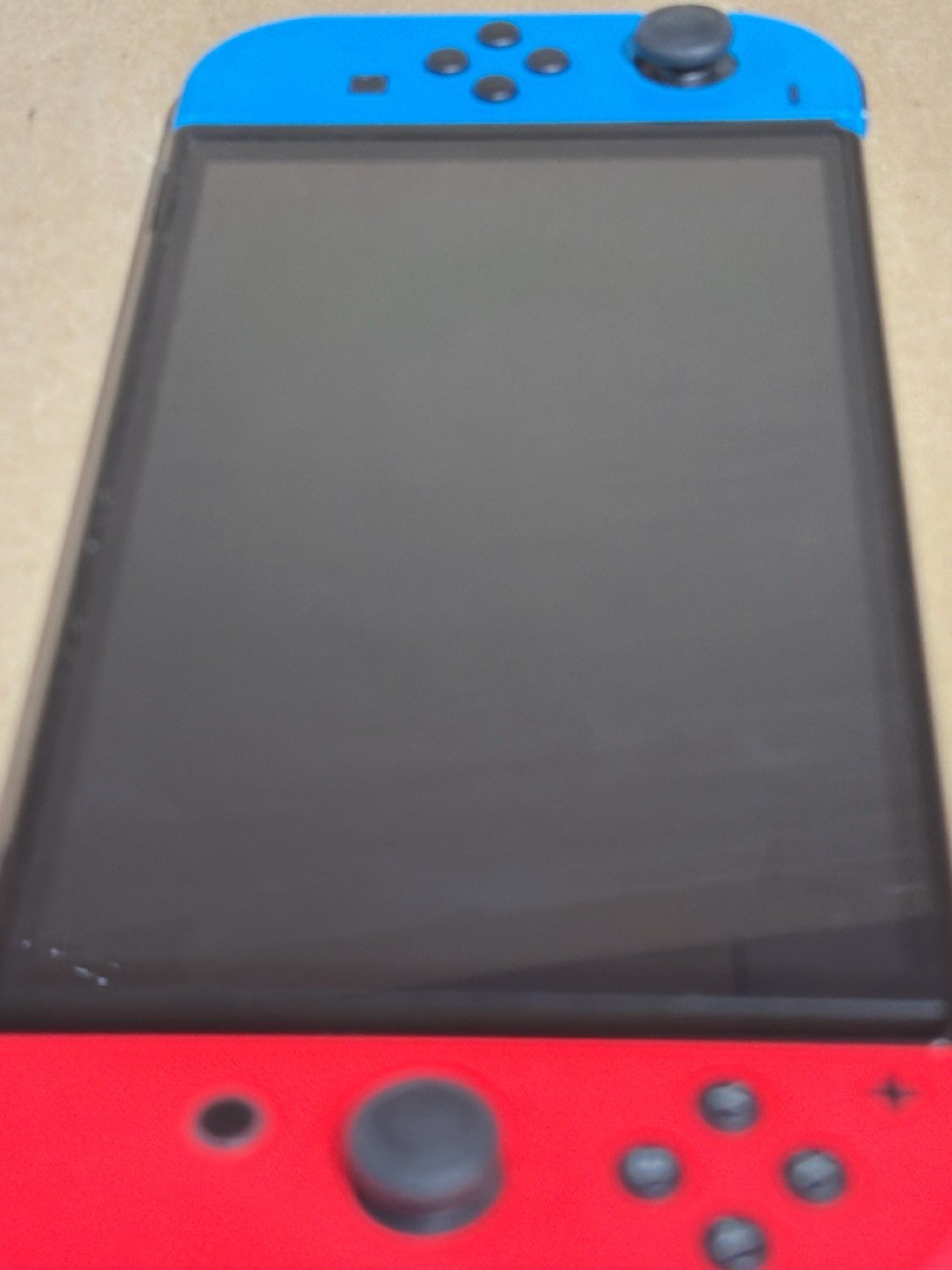 NINTENDO SWITCH HANDHELD – OLED – HEG-001 (B33008076)
