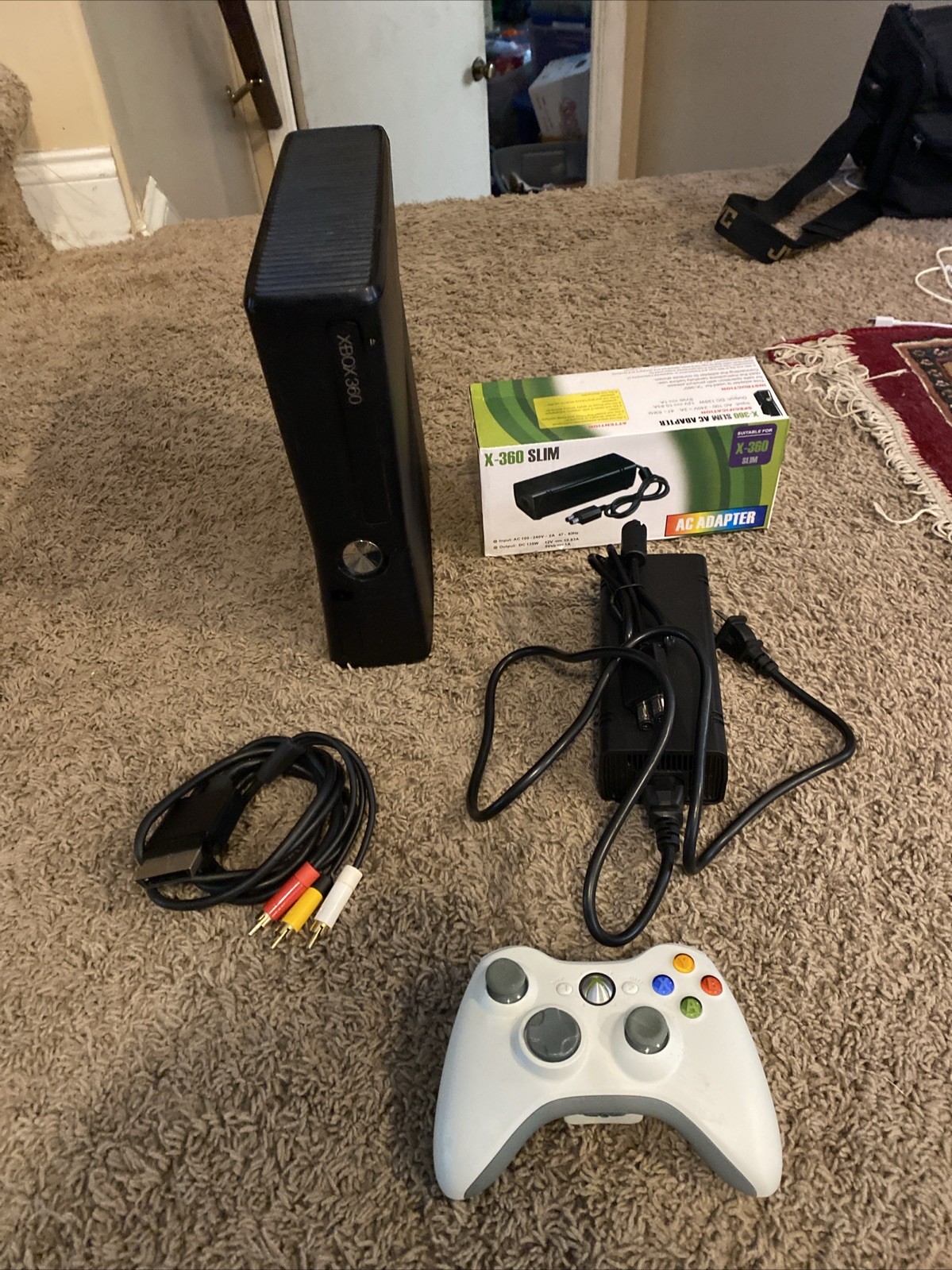 Microsoft Xbox 360 S Slim Console Bundle Controller Cables TESTED WORKING READ