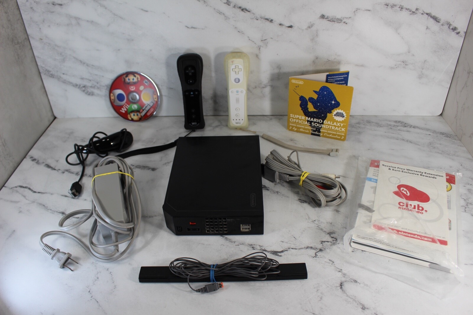 Nintendo Wii Video Game System 2 REMOTE Bundle BLACK Console + Game