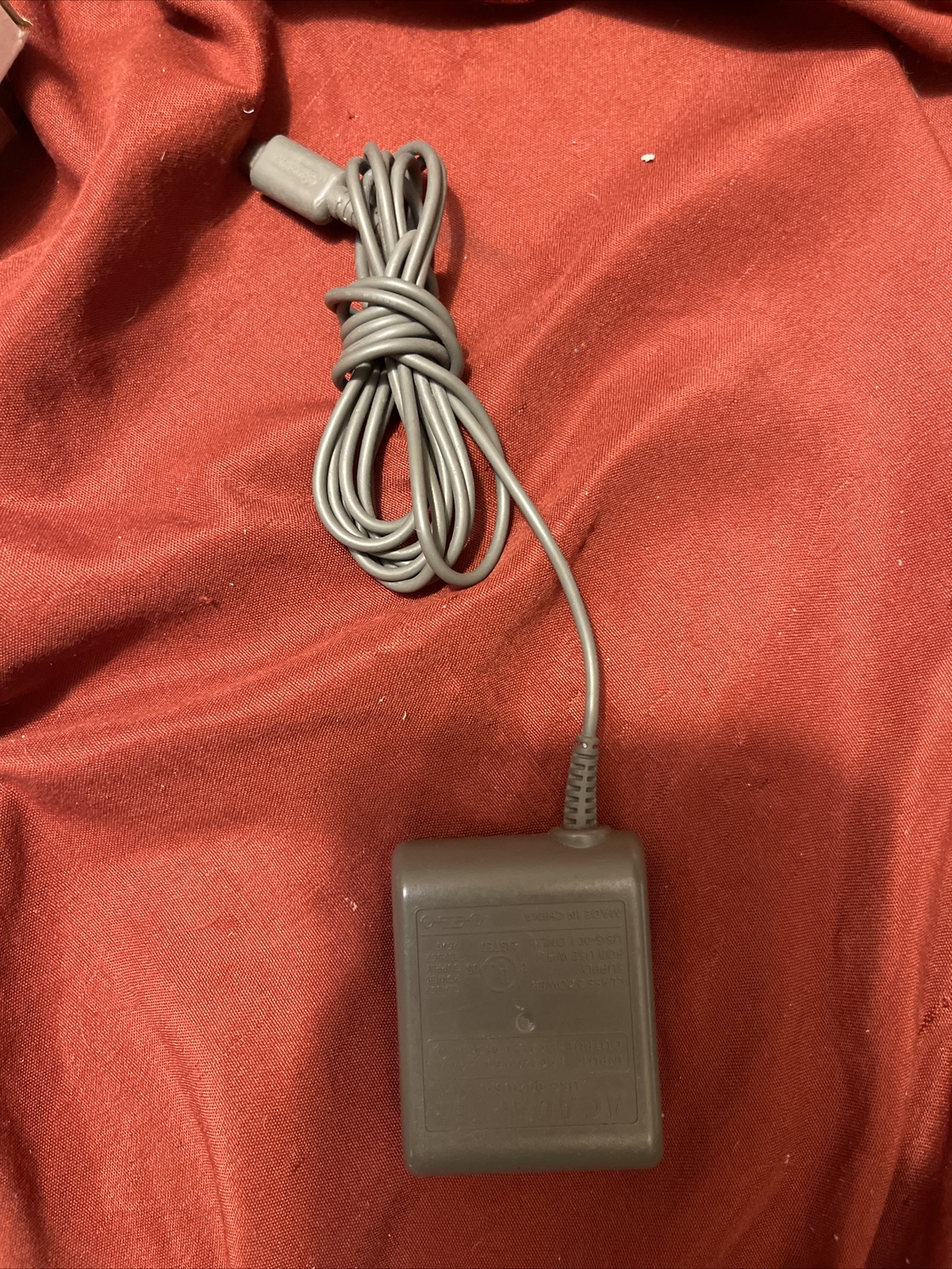 Nintendo DS Lite with AC Charger USG-001- Metallic Rose – GOOD CONDITION