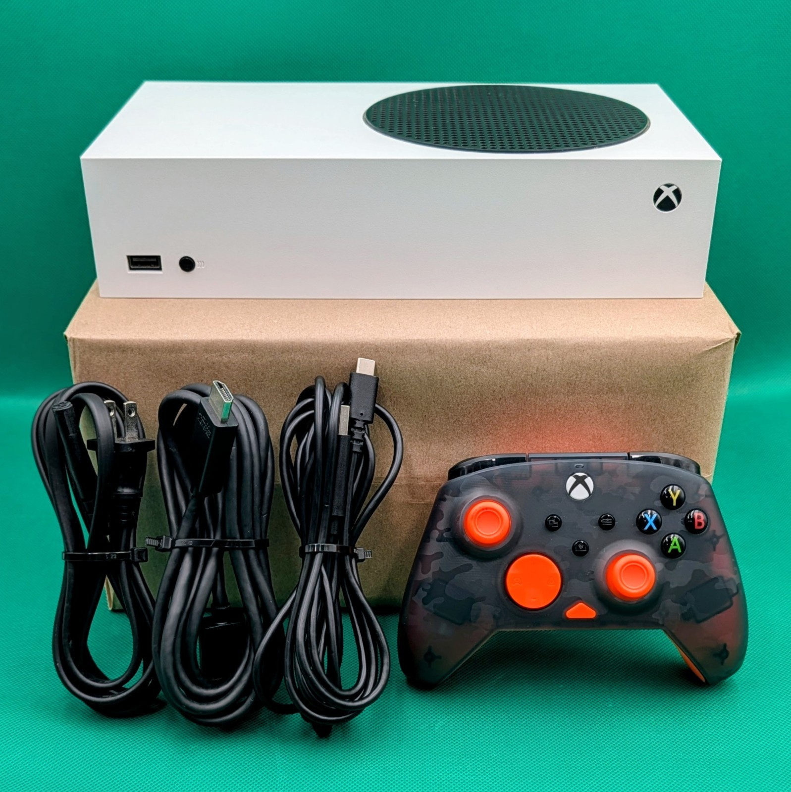 Microsoft Xbox Series S 512GB White 1883 (2022) Wired Turtle Beach Controller
