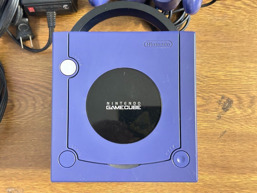 Nintendo GameCube Indigo Japan Console DOL-001 Bundle Mario Sunshine Pikmin Wari
