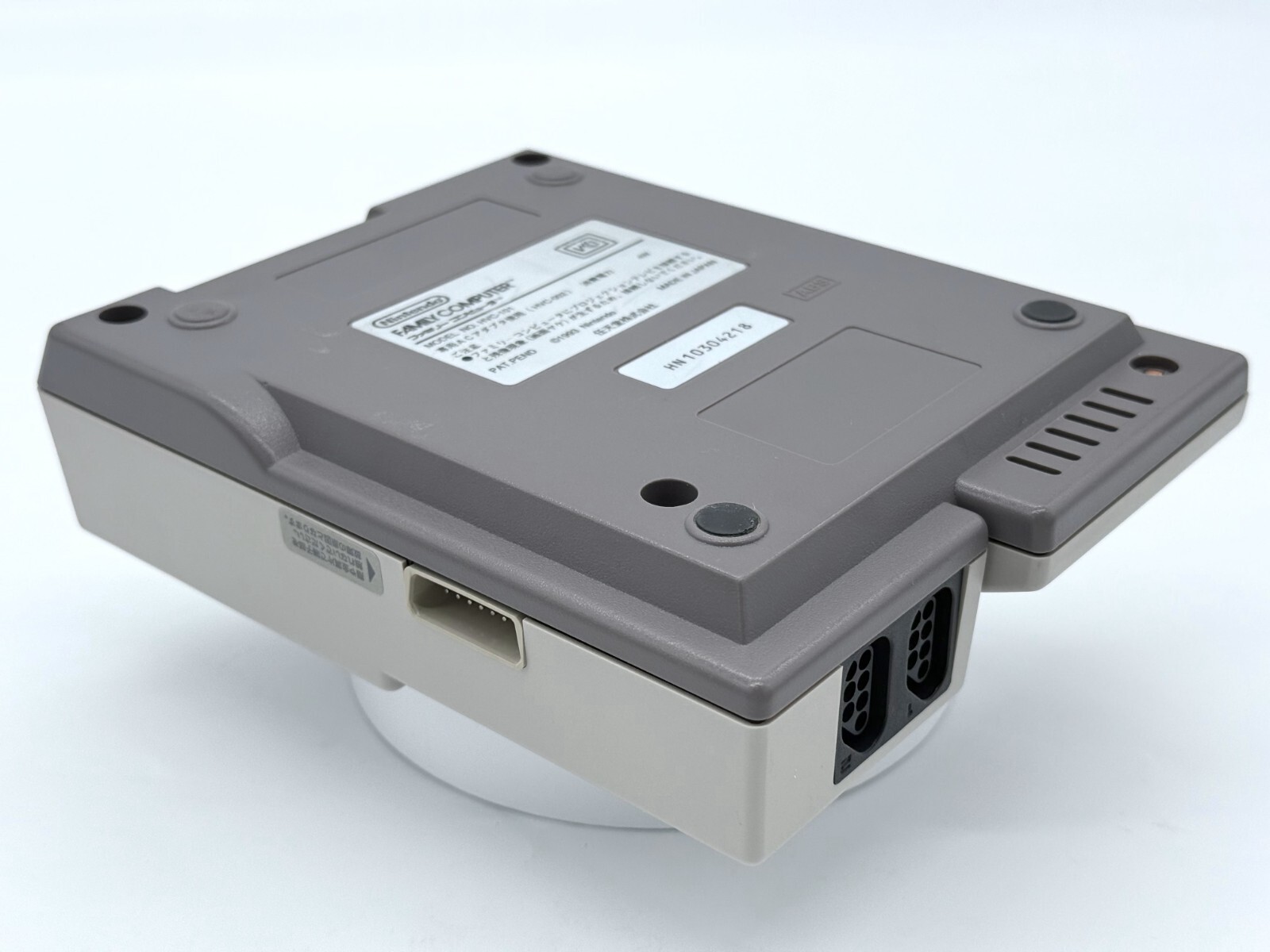 AV Famicom (HVC-101) Top Loader with Tim Worthington’s NESRGB 4.3, recap & more!