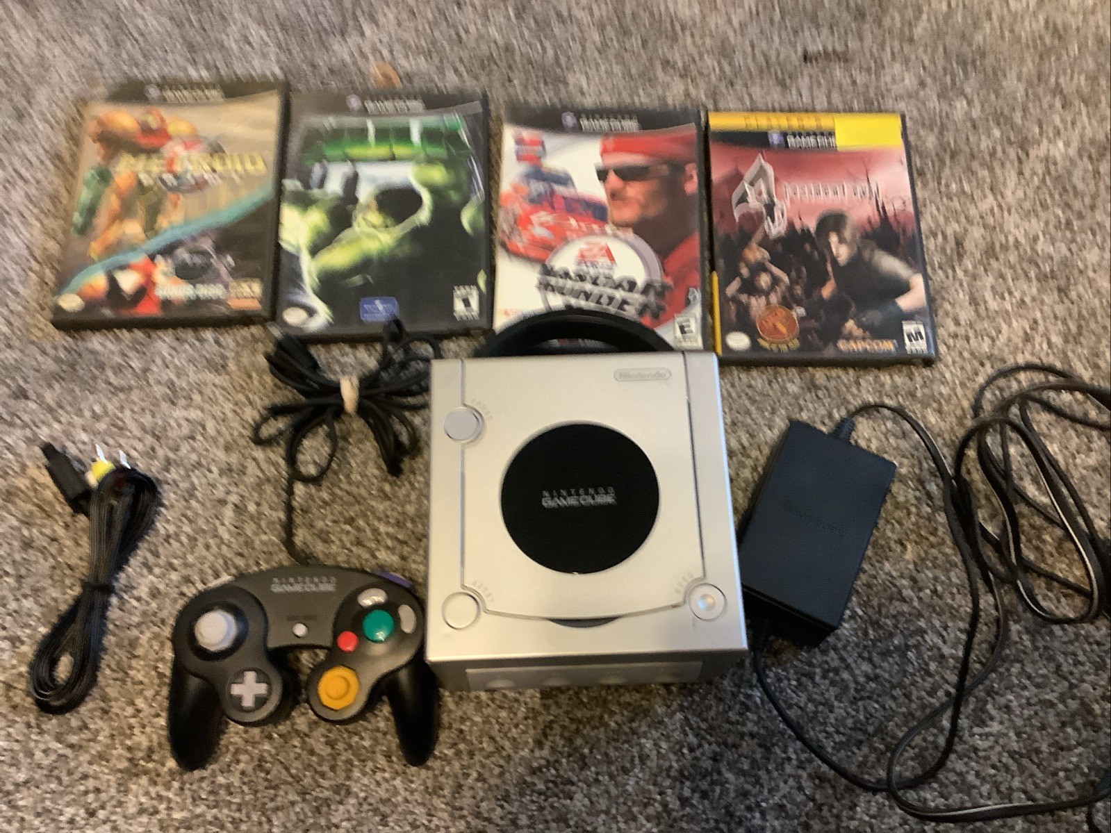 Nintendo GameCube Console Bundle Metroid Controller Resident Evil 4 Works Tested