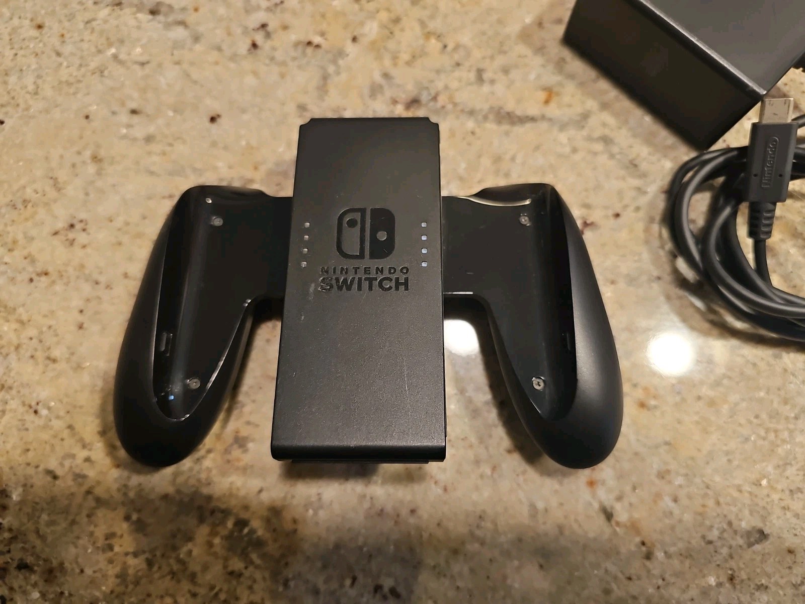 Nintendo Switch OLED Model – 64GB/White (HEGSKAAAA)