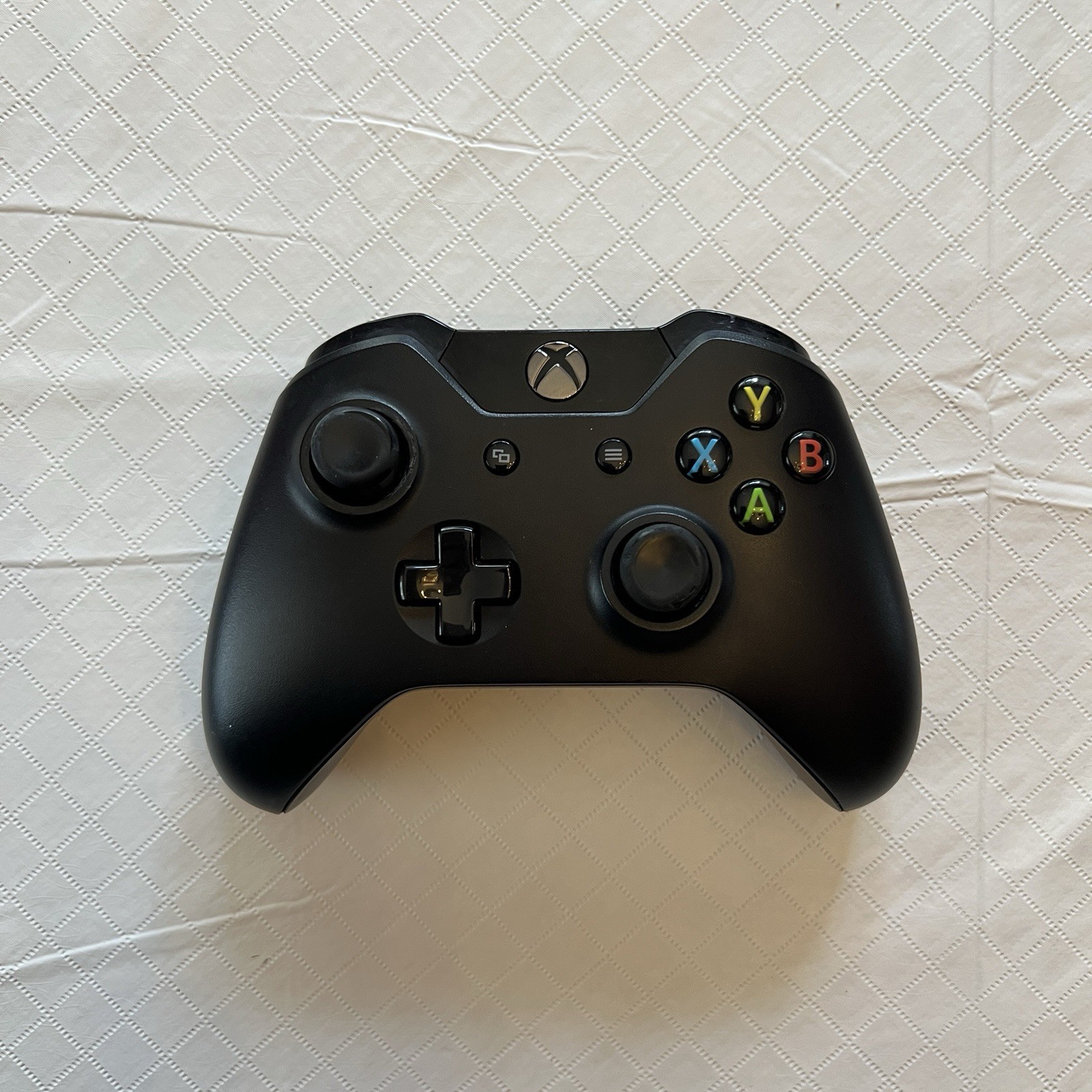 Microsoft Xbox One Black 500GB 1540 Bundle Power Cord + Controller 1537 Tested