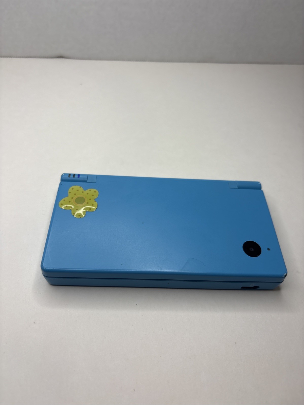 Nintendo DSI Handheld System Aqua Blue! Aftermarket Charger Stylus And Game Lot