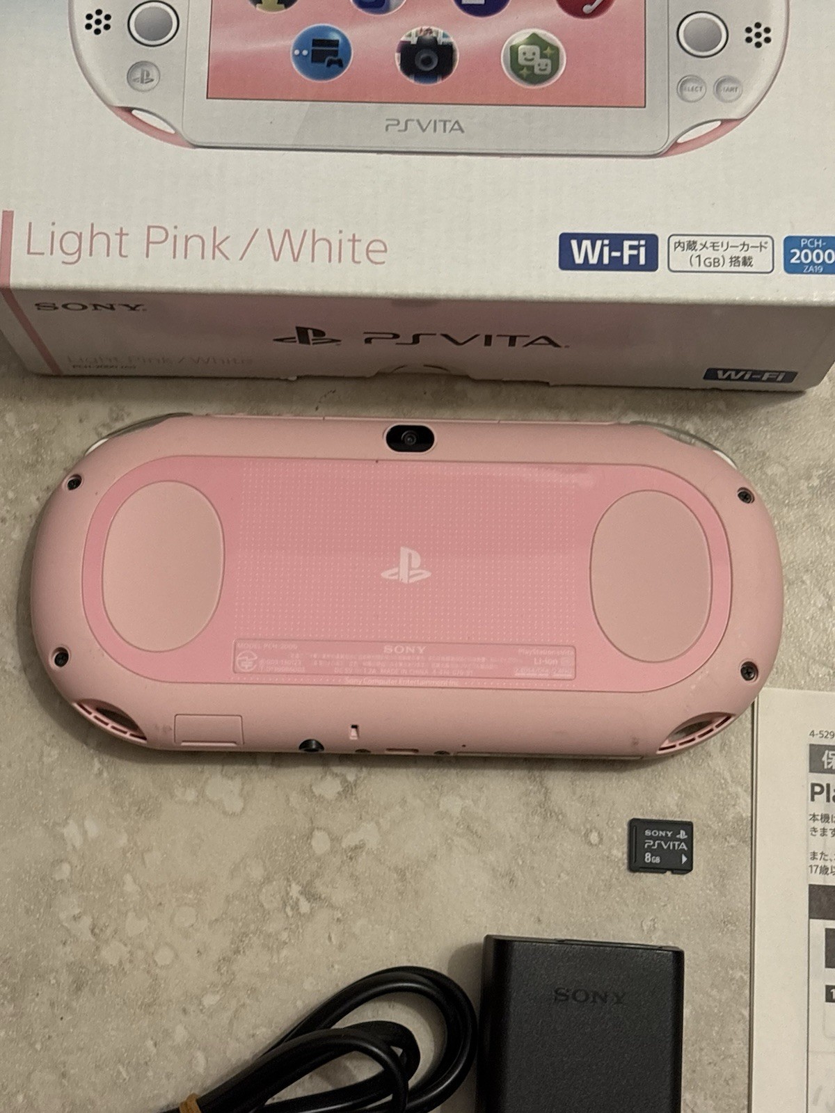 PS Vita 2000 Light Pink / White Complete In Box 8GB – Tested USA Seller