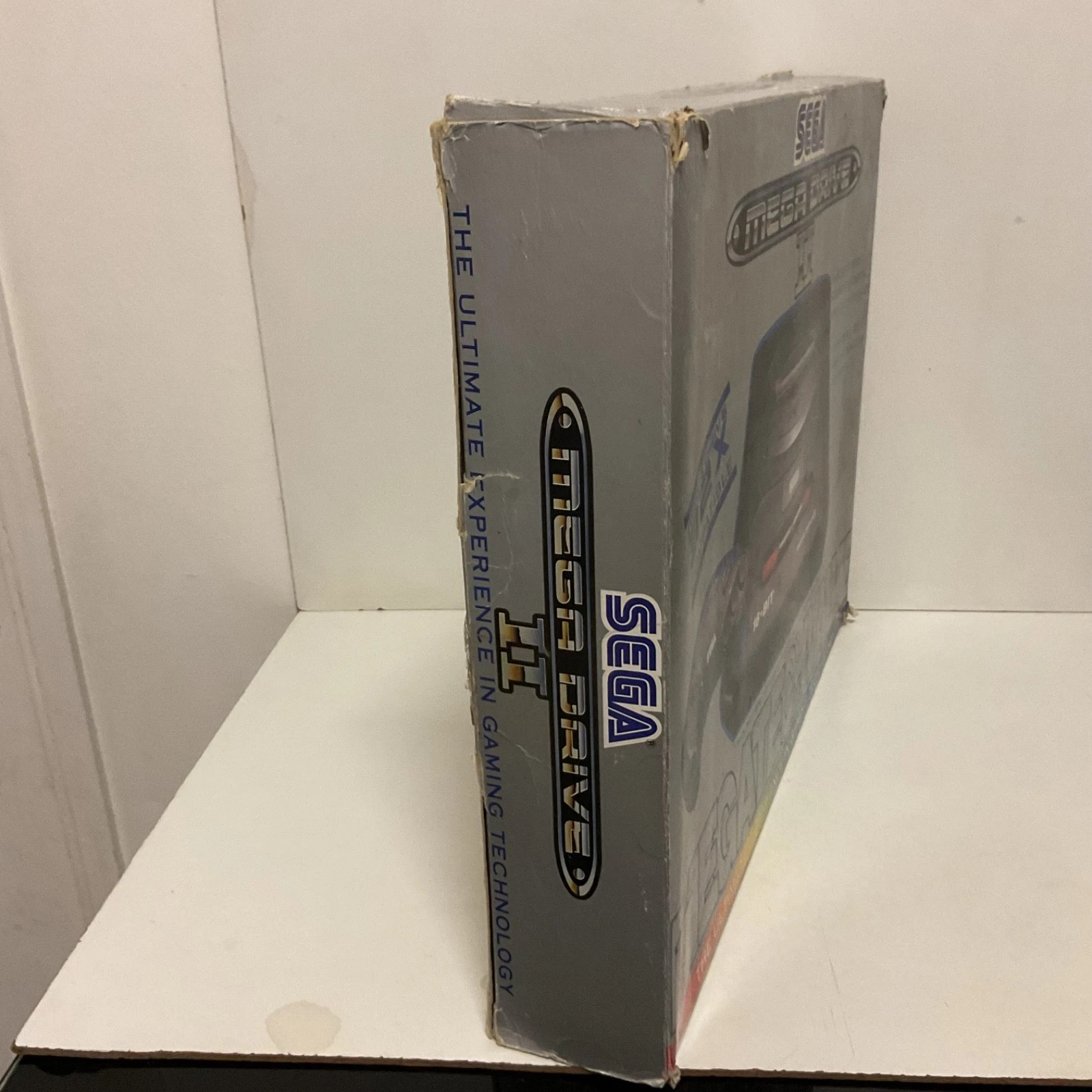 Sega Mega Drive II Console Controller PAL Boxed – #3 – Free Post