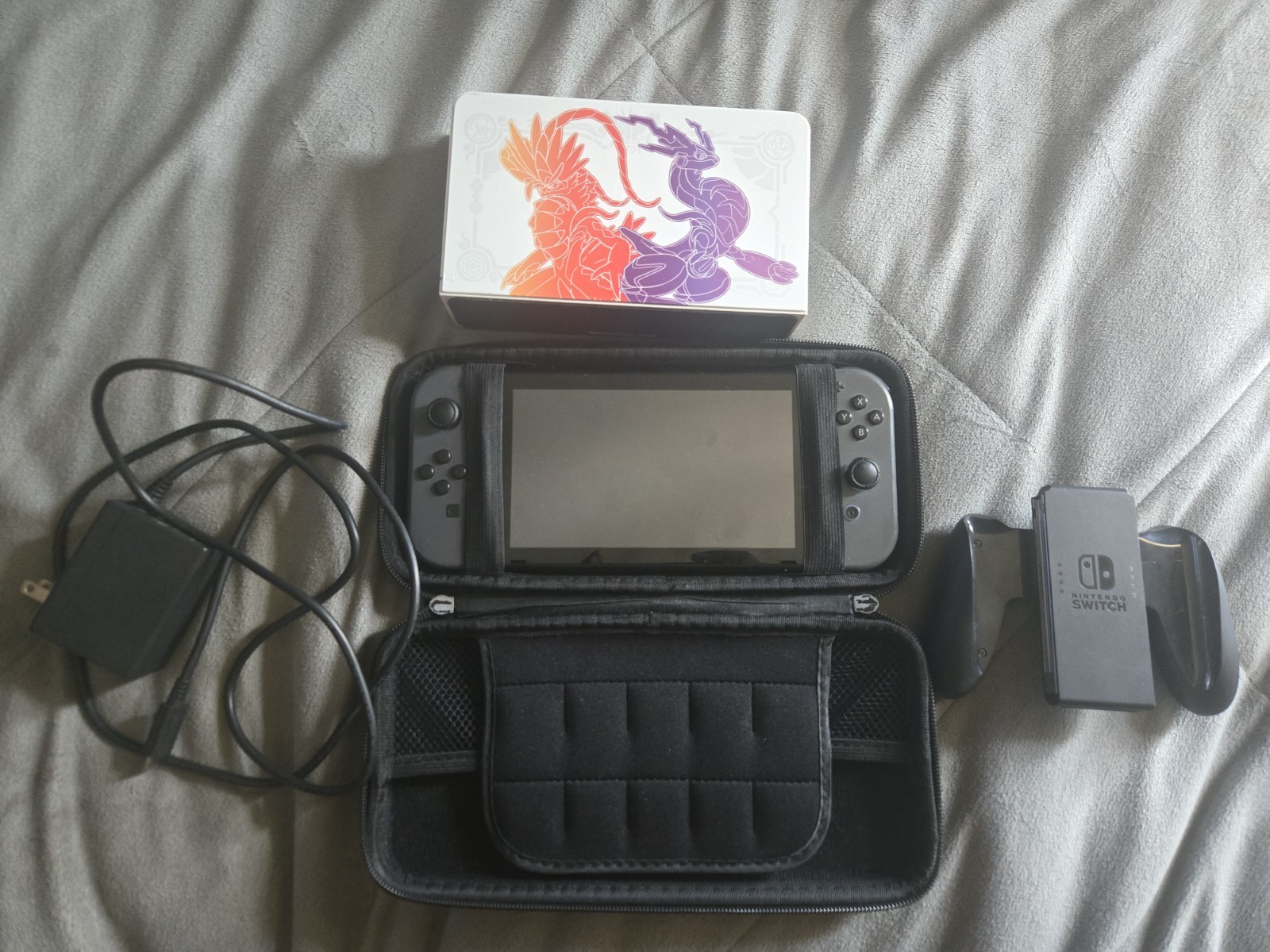 Nintendo Switch + Oled Dock Pokemon Scarlet Violet Edition (read description)