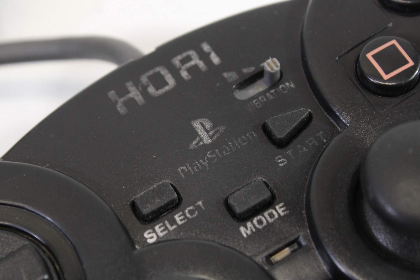Hori Black Analog Sindou Pad Controller PlayStation 2 PS1 PS2 TESTED WORKS 431