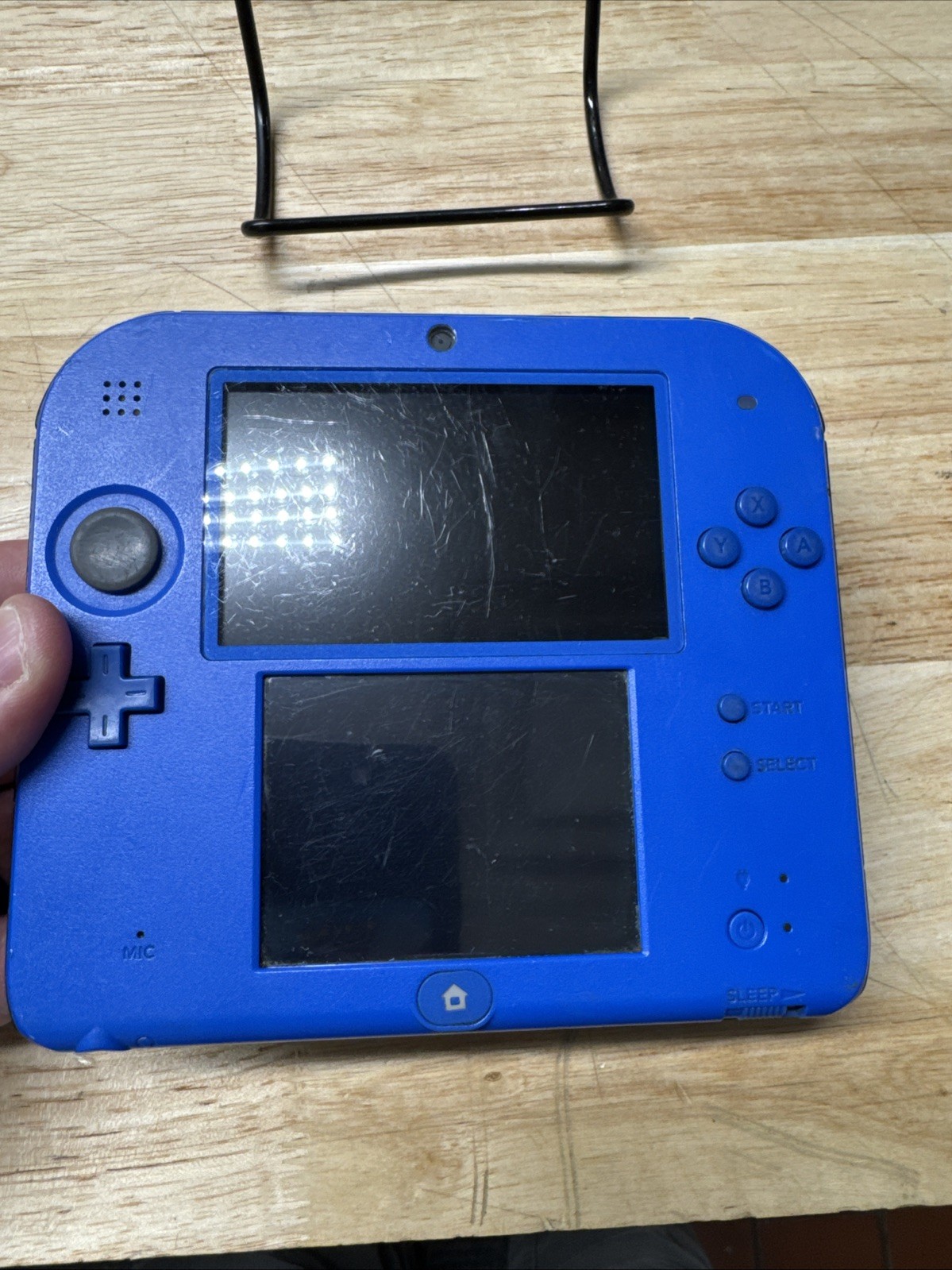 Nintendo 2DS Handheld Game Console Electric Blue – With charger