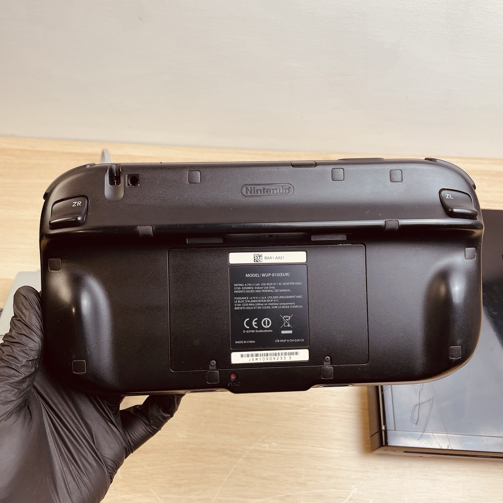 Nintendo Wii U Original Console Working With Sports Game