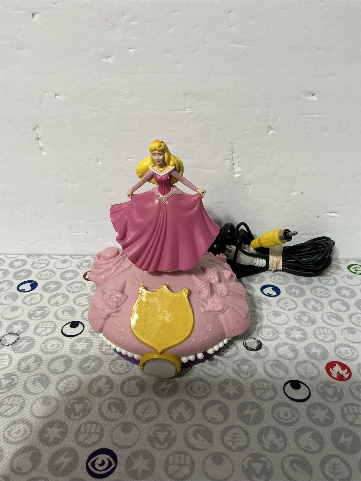 Disney Princess Sleeping Beauty Jakks Pacific Plug & Play TV Game 2007 – Tested!