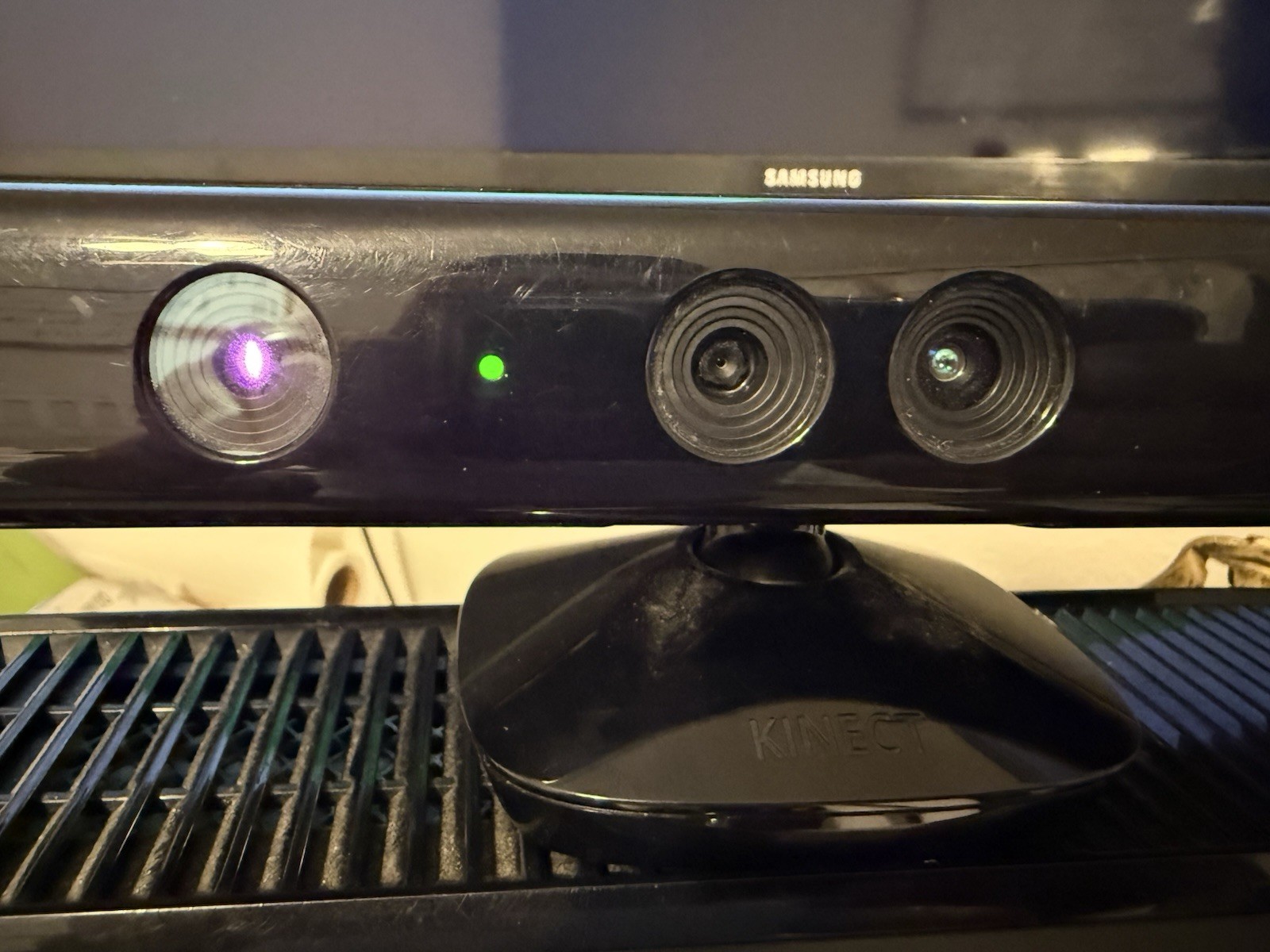 Microsoft Xbox 360 Kinect Bundle 250GB Matte Black Console w/ 2 Controllers