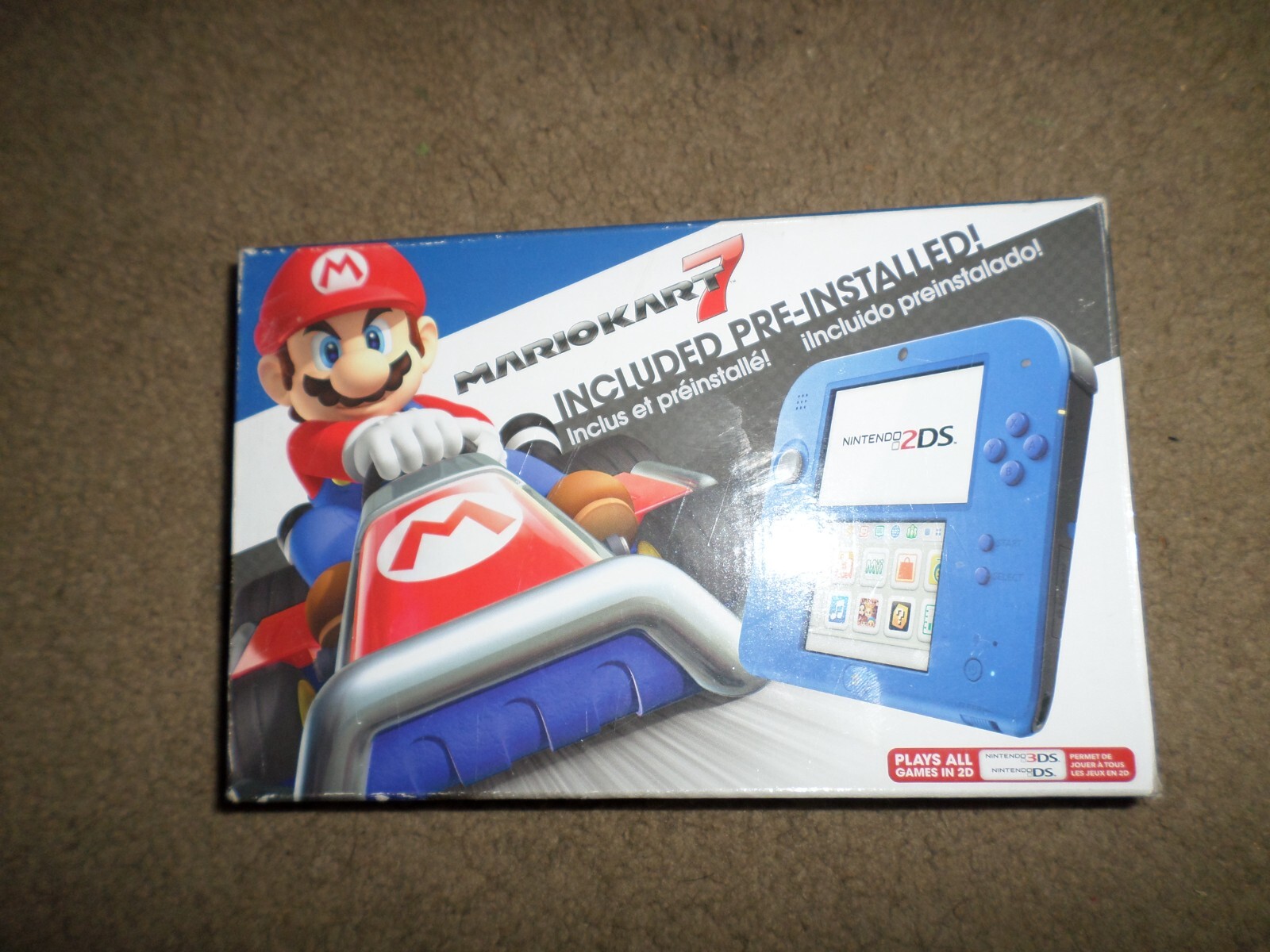 Nintendo 2DS Mario Kart 7 Limited Edition Electric Blue Handheld System
