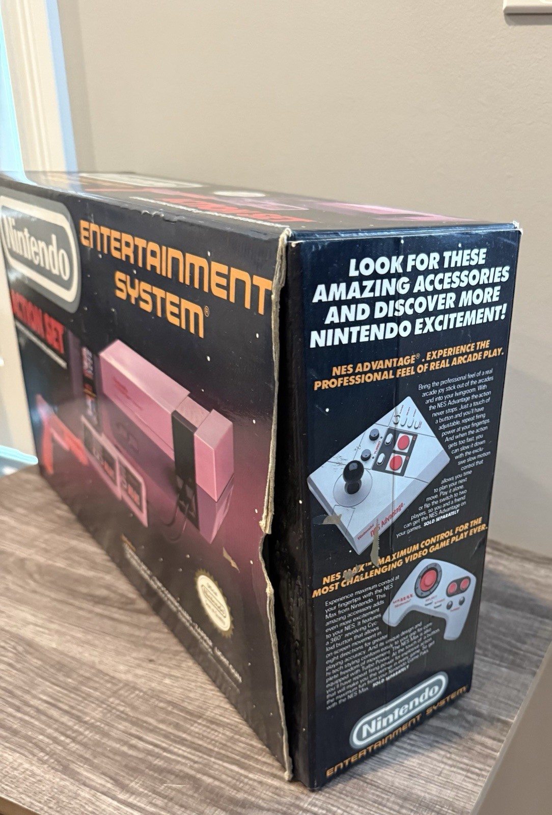 Nintendo NES Action Set Bundle Box 2 Controllers Zapper 3 Games TMNT Dr. Mario