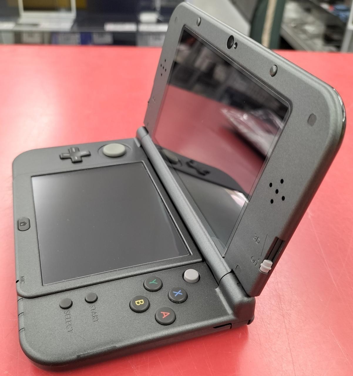 New Nintendo 3DS XL RED-001 Console Charger Manual Included A2132