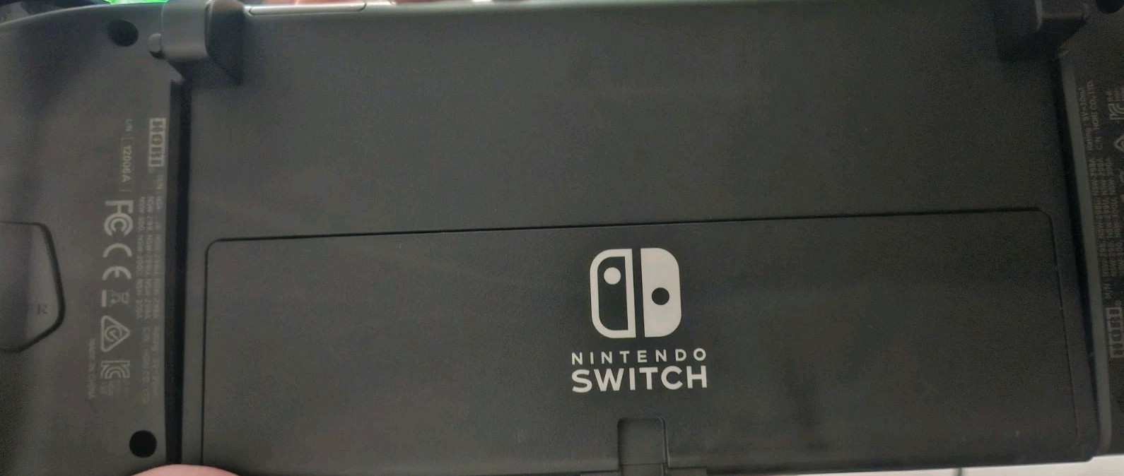Nintendo Switch OLED System Console With Hori Joycons Read