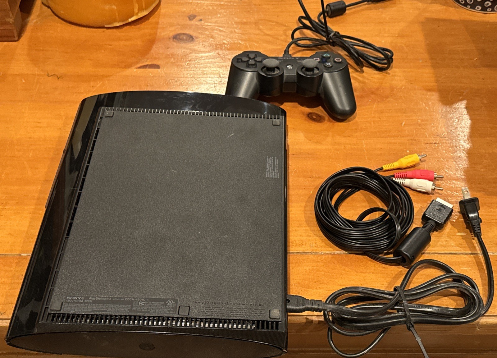 PS3 Super Slim CECH-4201C 500GB Console Bundle PlayStation 3, Controller, Remote
