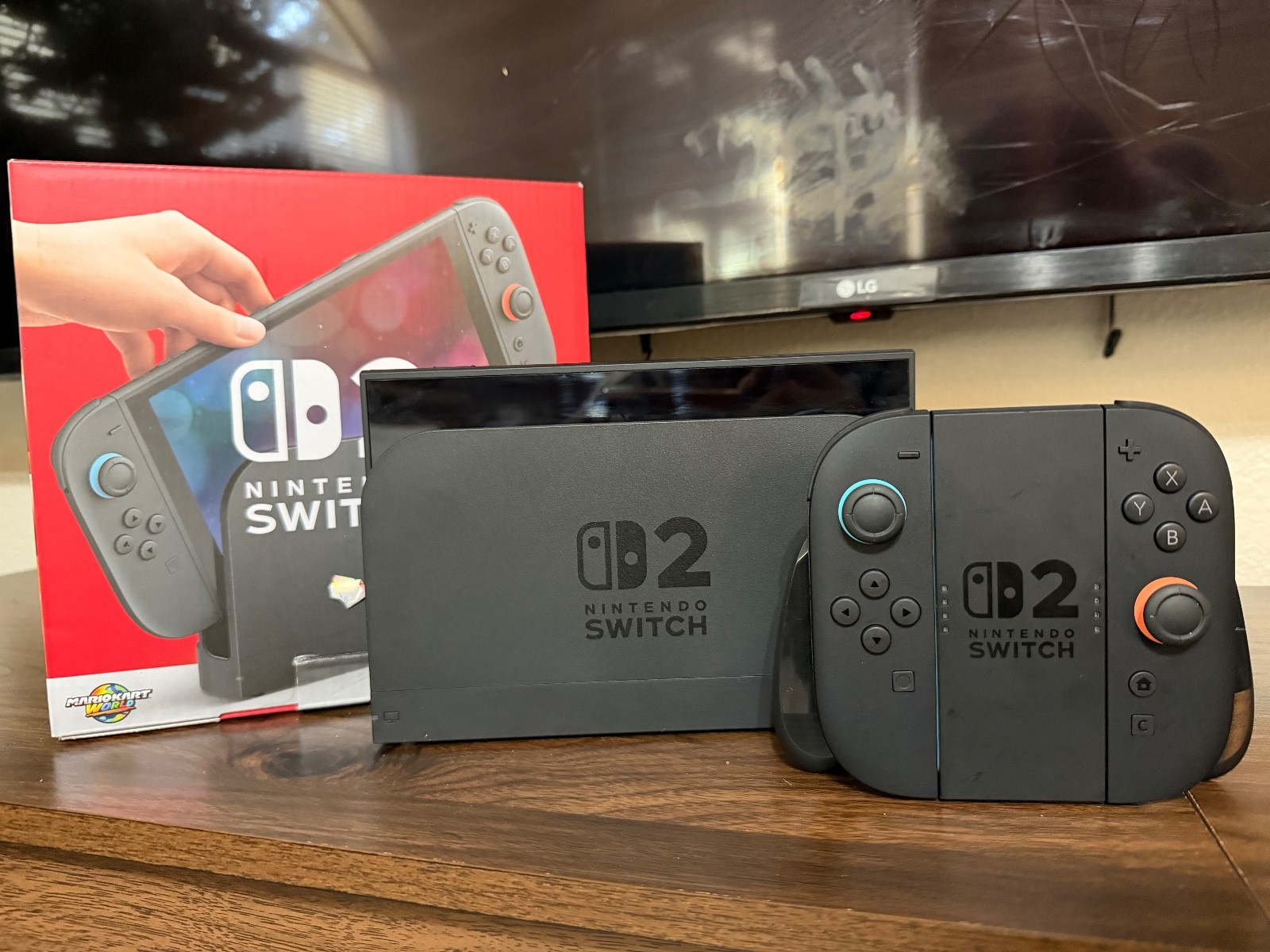 Nintendo Switch Game Console – 32GB, New Edition, Gray (10002199)