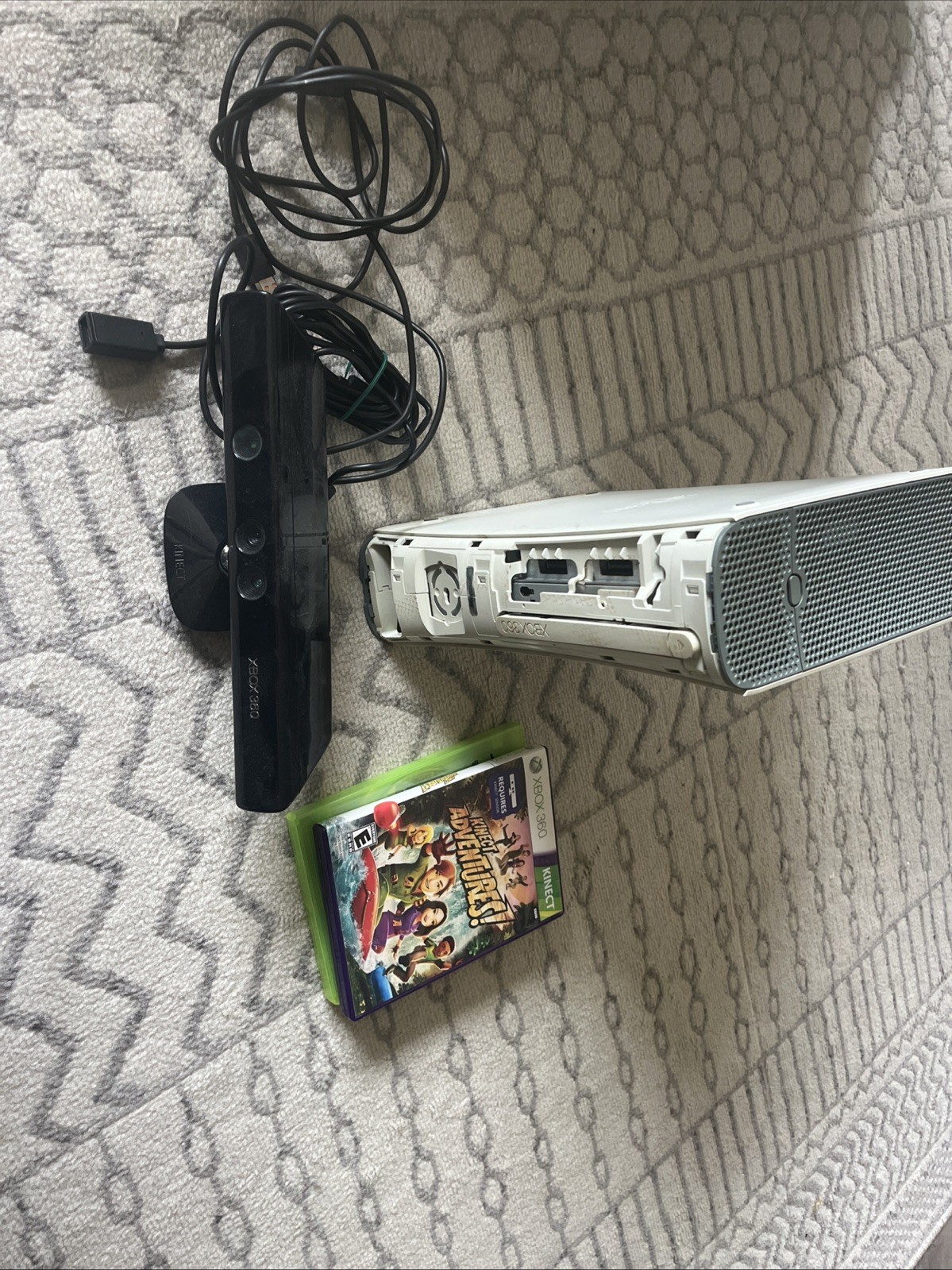 Microsoft Xbox 360 Fat, Kinect, 2 Games UNTESTED – For Parts Or Repair