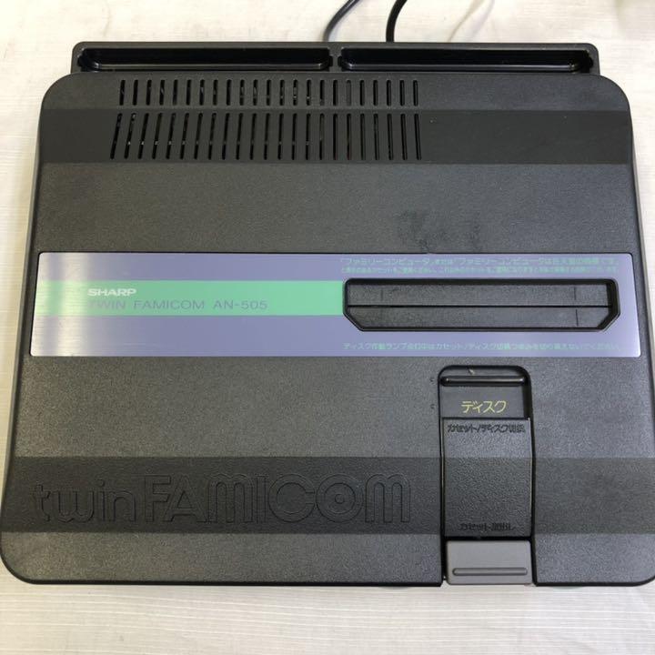 SHARP Twin Famicom Black AN-505BK Game Console Showa Retro Very Good Condition