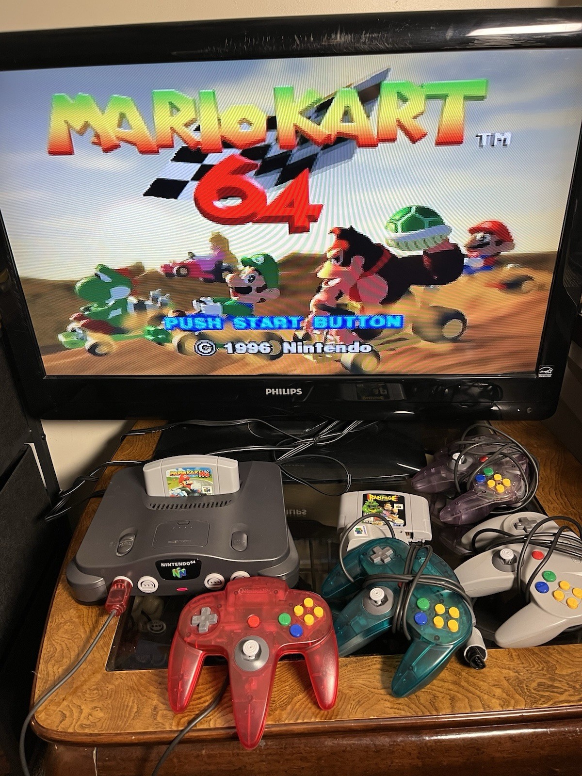 Nintendo 64 N64 Console Bundle: Expansion, 4 Controllers, 2 Games, Rumble pack