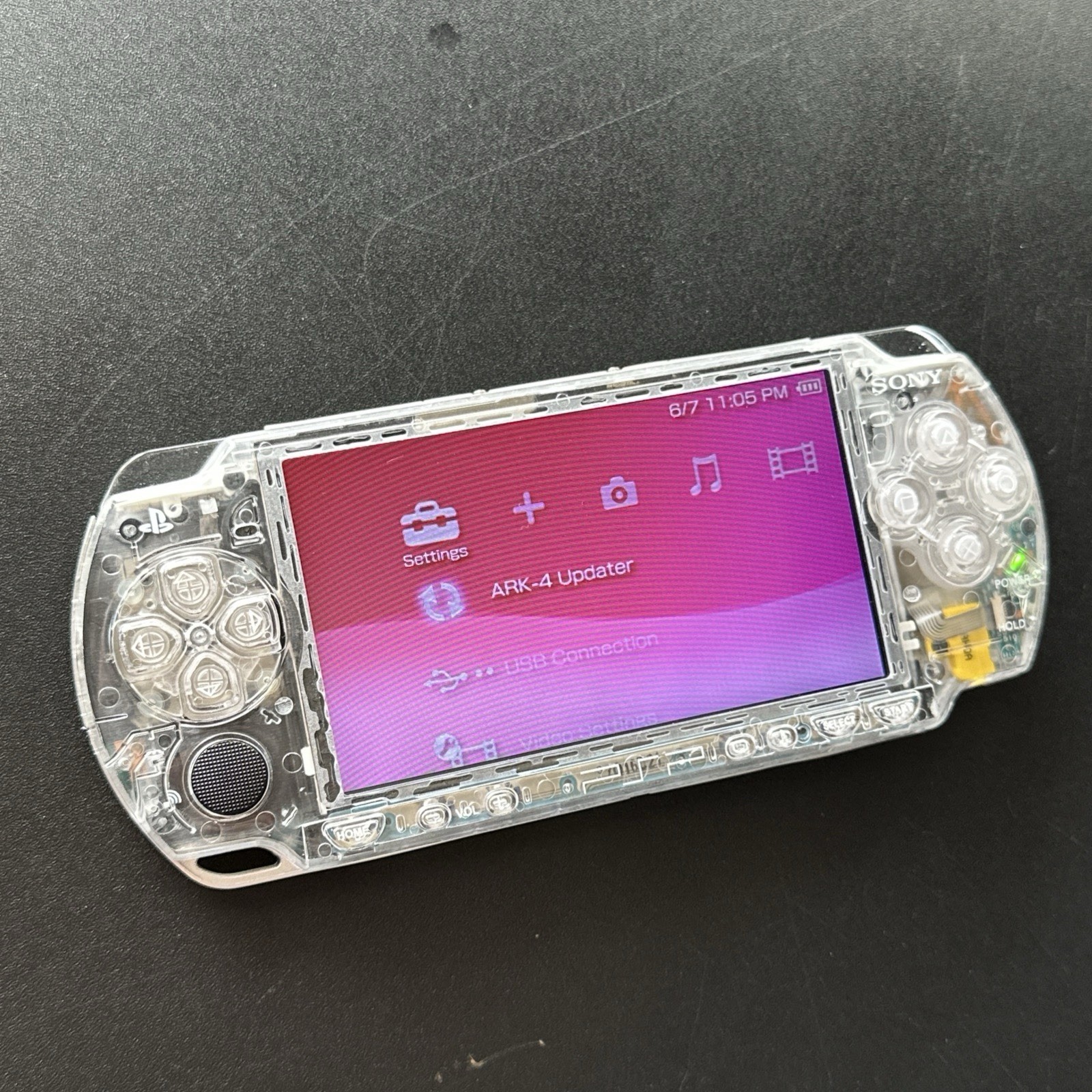 26 Games Clear Sony PSP 2000 Handheld Console System & Charger Tested Working